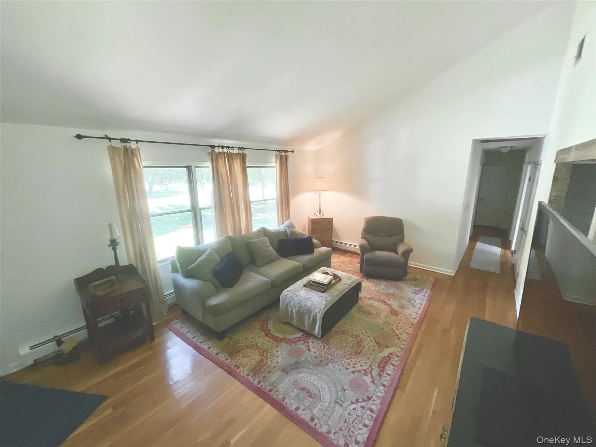 130 Broad Avenue, Orangetown, NY, 3 Bedrooms Bedrooms, 7 Rooms Rooms,2 BathroomsBathrooms,Residential,For Rent,Broad,0,1014681 130 Broad Avenue, Orangetown, NY, 3 Bedrooms Bedrooms, 7 Rooms Rooms,2 BathroomsBathrooms,Residential,For Rent,Broad,0,1014681