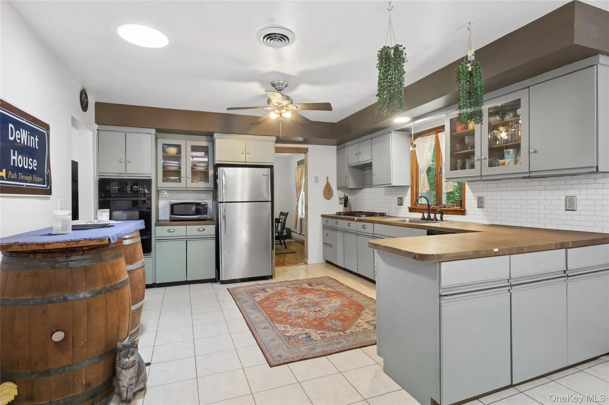 130 Broad Avenue, Orangetown, NY, 3 Bedrooms Bedrooms, 7 Rooms Rooms,2 BathroomsBathrooms,Residential,For Rent,Broad,0,1014681 130 Broad Avenue, Orangetown, NY, 3 Bedrooms Bedrooms, 7 Rooms Rooms,2 BathroomsBathrooms,Residential,For Rent,Broad,0,1014681