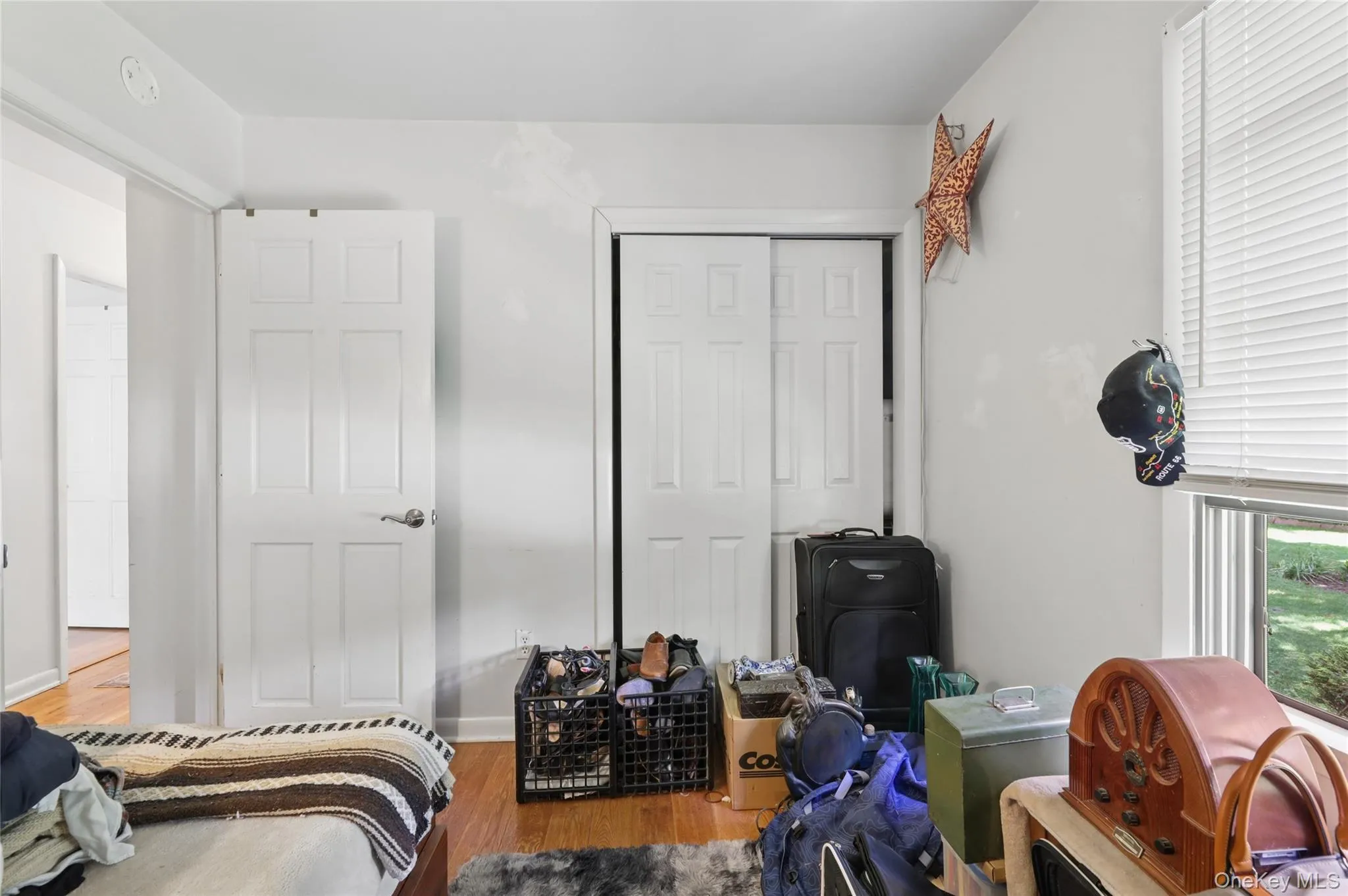 130 Broad Avenue, Orangetown, NY, 3 Bedrooms Bedrooms, 7 Rooms Rooms,2 BathroomsBathrooms,Residential,For Rent,Broad,0,KEY1014681 130 Broad Avenue, Orangetown, NY, 3 Bedrooms Bedrooms, 7 Rooms Rooms,2 BathroomsBathrooms,Residential,For Rent,Broad,0,KEY1014681