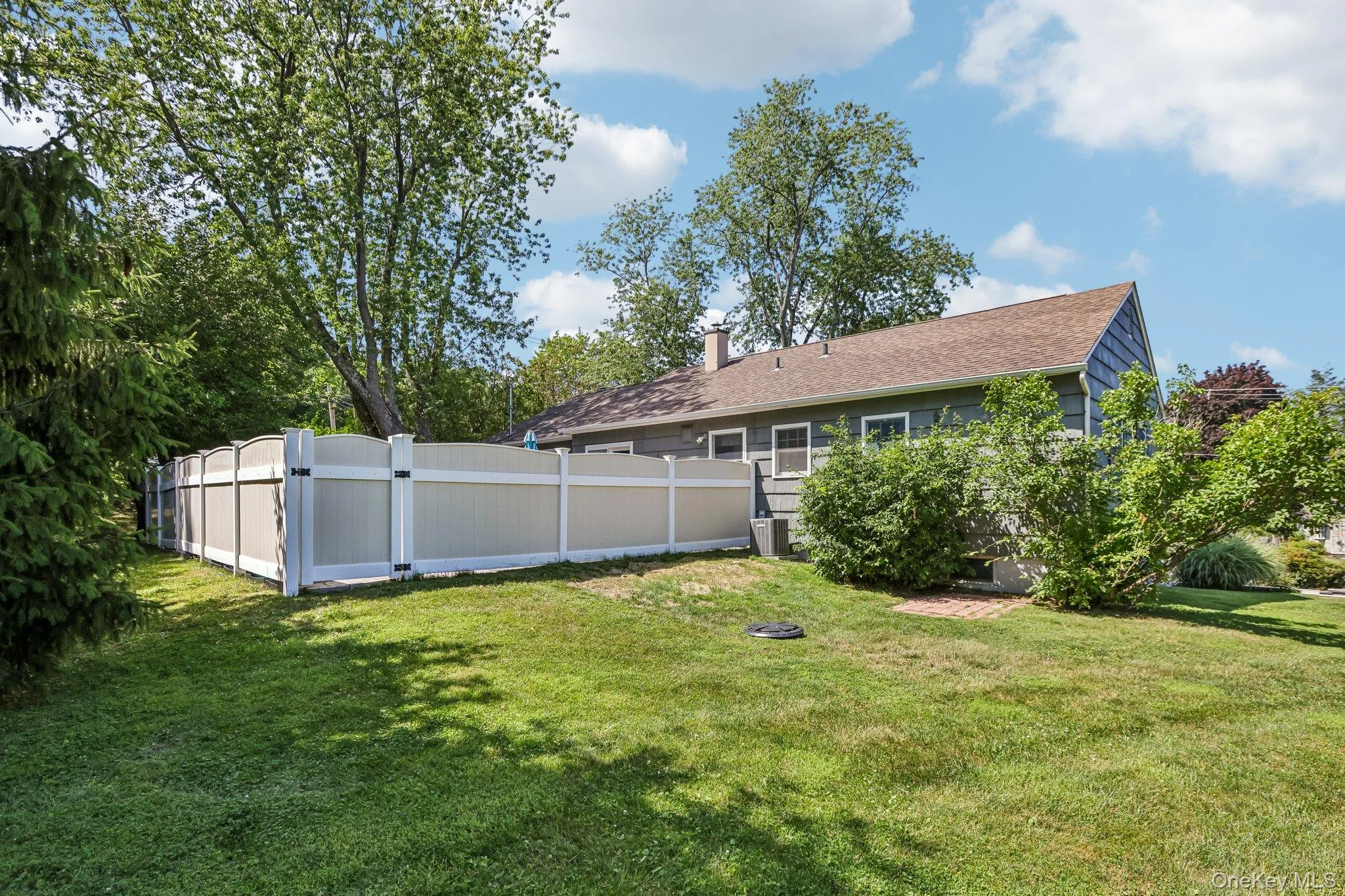 11 Claire Ann Drive, Warwick (town), NY, 3 Bedrooms Bedrooms, 8 Rooms Rooms,1 BathroomBathrooms,Residential,For Rent,Claire Ann,0,1014682 11 Claire Ann Drive, Warwick (town), NY, 3 Bedrooms Bedrooms, 8 Rooms Rooms,1 BathroomBathrooms,Residential,For Rent,Claire Ann,0,1014682