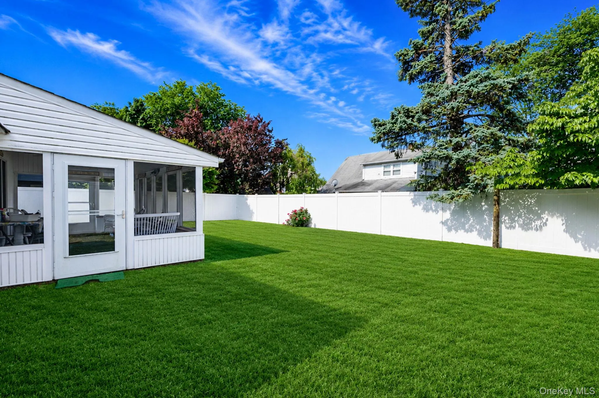 10 Flock Lane, Hempstead, NY, 3 Bedrooms Bedrooms, 7 Rooms Rooms,1 BathroomBathrooms,Residential,For Rent,Flock,0,1014683 10 Flock Lane, Hempstead, NY, 3 Bedrooms Bedrooms, 7 Rooms Rooms,1 BathroomBathrooms,Residential,For Rent,Flock,0,1014683