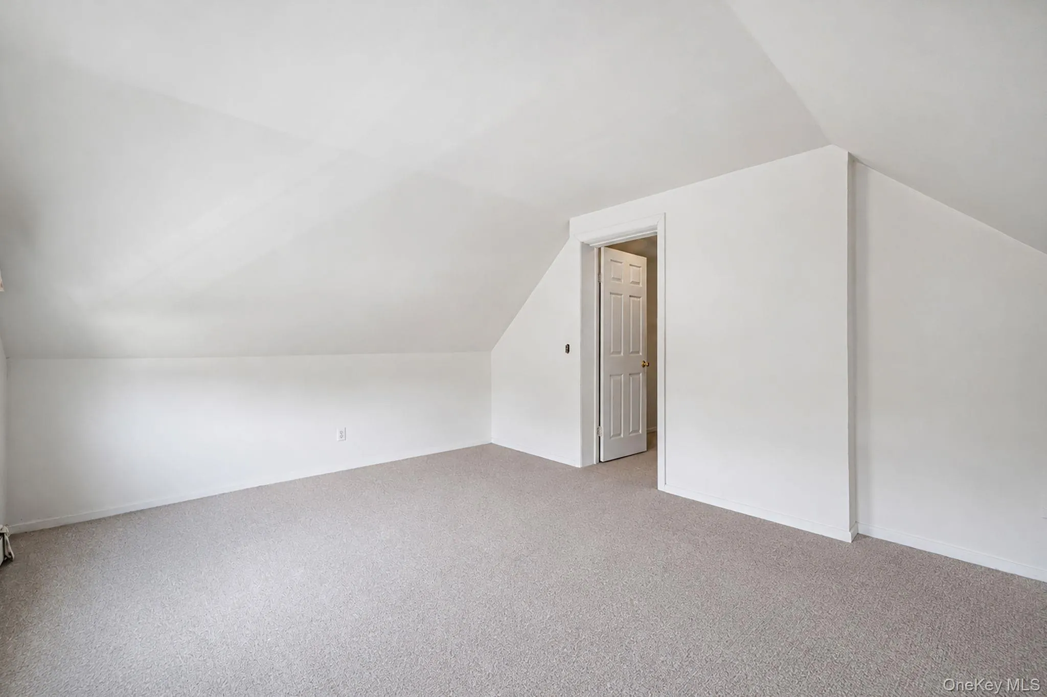10 Flock Lane, Hempstead, NY, 3 Bedrooms Bedrooms, 7 Rooms Rooms,1 BathroomBathrooms,Residential,For Rent,Flock,0,1014683 10 Flock Lane, Hempstead, NY, 3 Bedrooms Bedrooms, 7 Rooms Rooms,1 BathroomBathrooms,Residential,For Rent,Flock,0,1014683