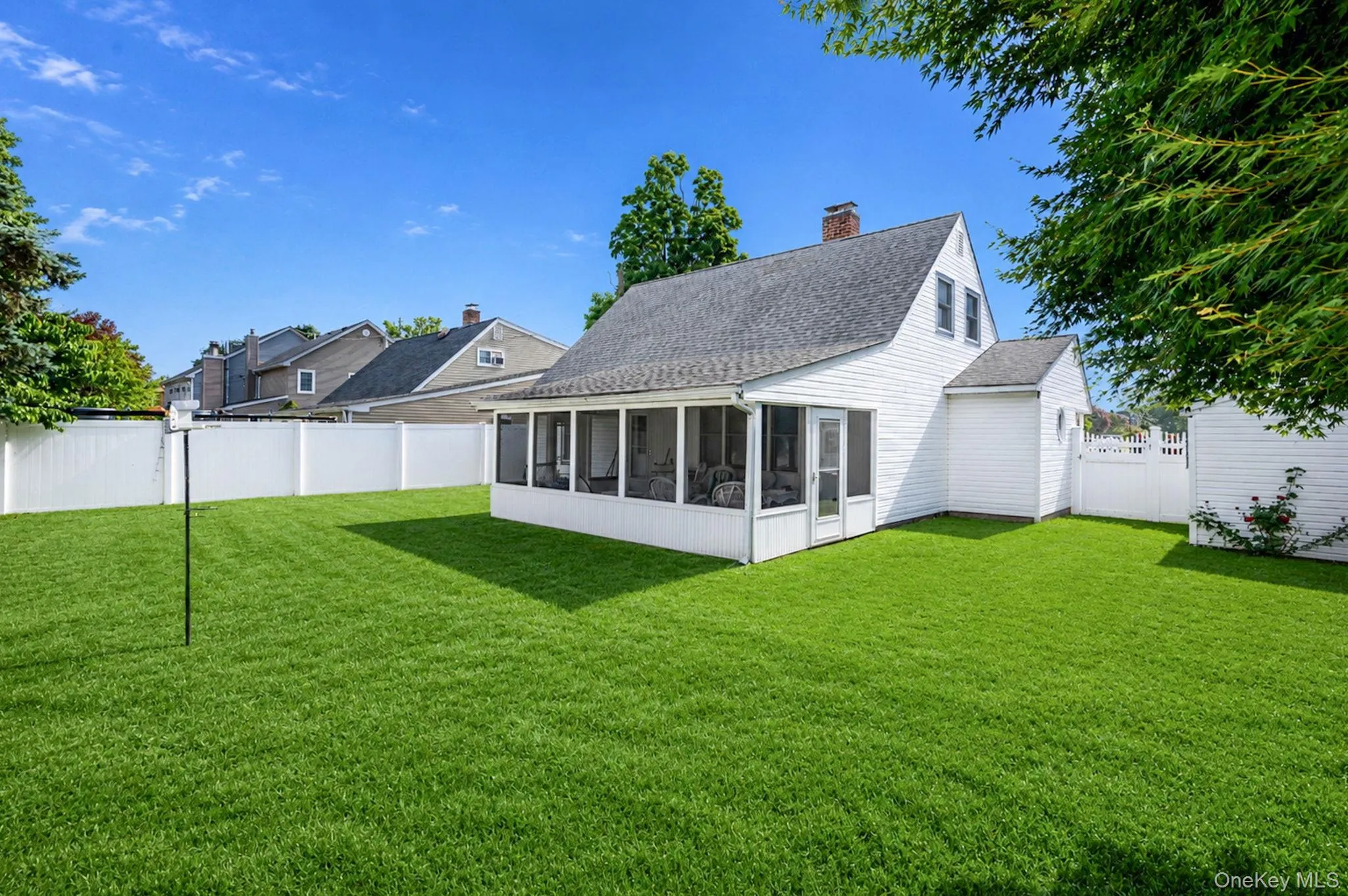 10 Flock Lane, Hempstead, NY, 3 Bedrooms Bedrooms, 7 Rooms Rooms,1 BathroomBathrooms,Residential,For Rent,Flock,0,1014683 10 Flock Lane, Hempstead, NY, 3 Bedrooms Bedrooms, 7 Rooms Rooms,1 BathroomBathrooms,Residential,For Rent,Flock,0,1014683