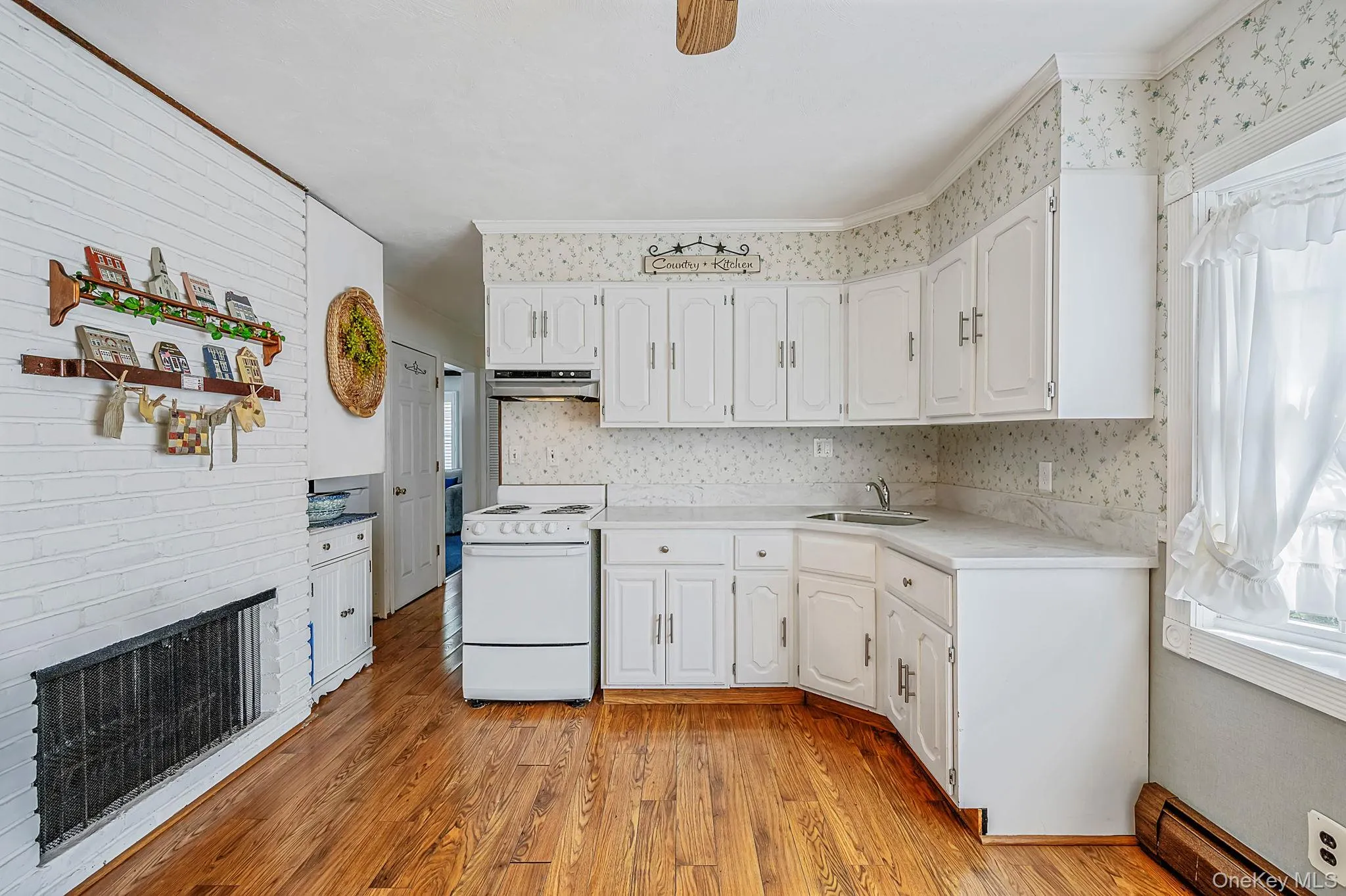 10 Flock Lane, Hempstead, NY, 3 Bedrooms Bedrooms, 7 Rooms Rooms,1 BathroomBathrooms,Residential,For Rent,Flock,0,1014683 10 Flock Lane, Hempstead, NY, 3 Bedrooms Bedrooms, 7 Rooms Rooms,1 BathroomBathrooms,Residential,For Rent,Flock,0,1014683