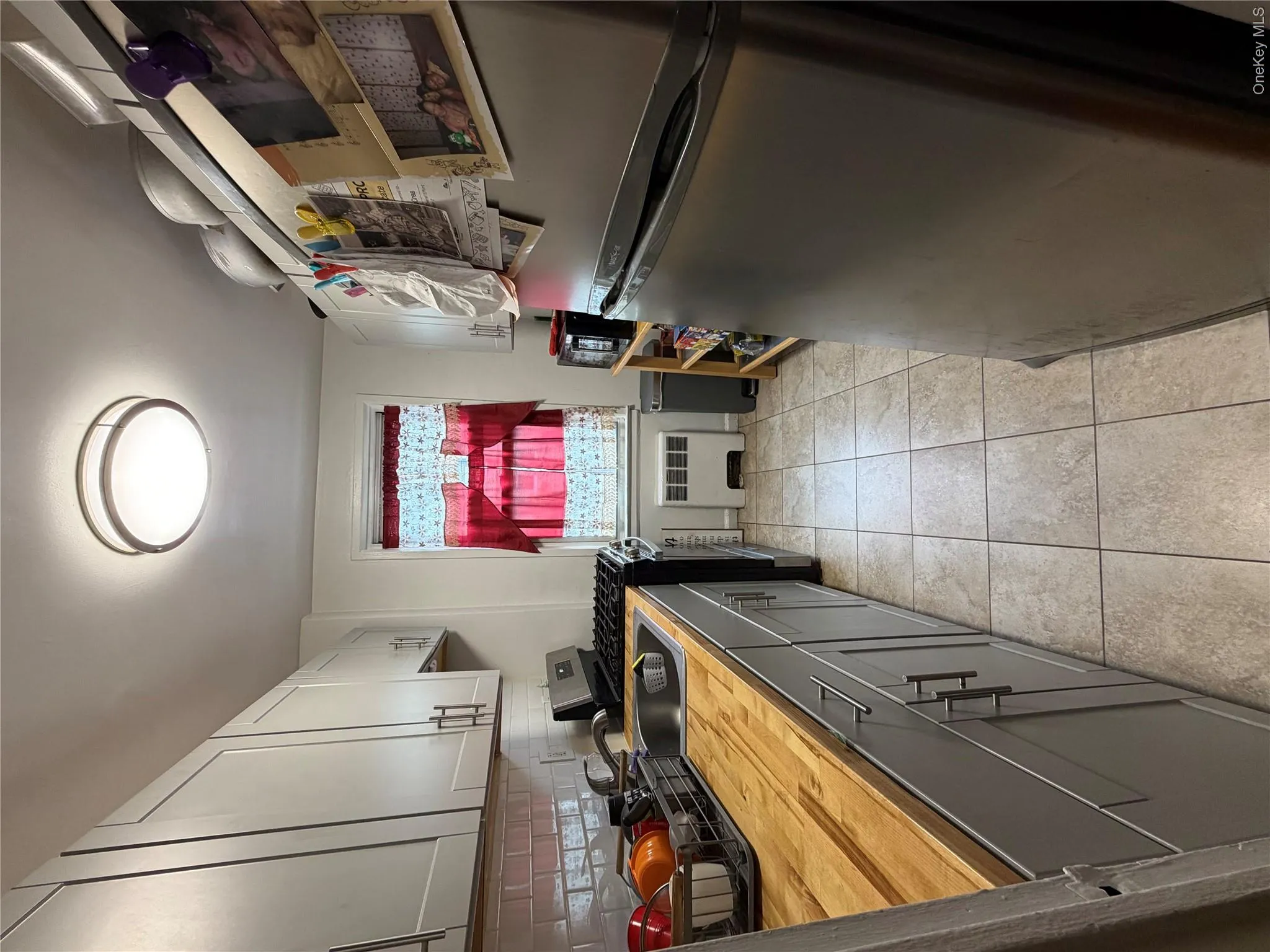 41 Point Street, Yonkers, NY, 2 Bedrooms Bedrooms, 5 Rooms Rooms,1 BathroomBathrooms,Residential,For Rent,Point,0,KEY1014684 41 Point Street, Yonkers, NY, 2 Bedrooms Bedrooms, 5 Rooms Rooms,1 BathroomBathrooms,Residential,For Rent,Point,0,KEY1014684
