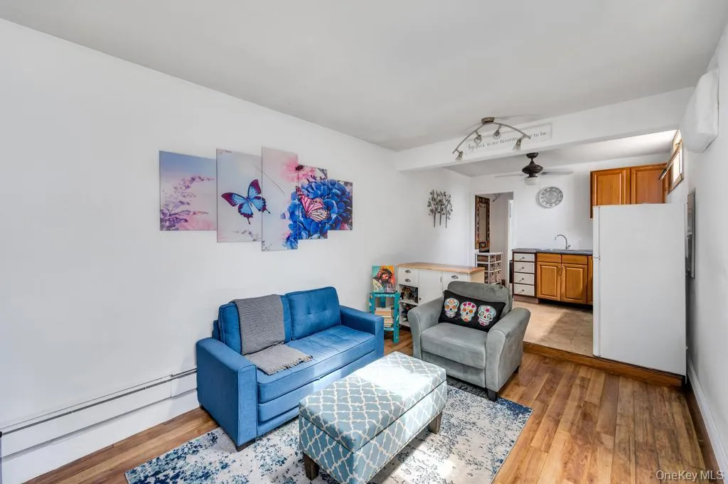 3 Megan Court, Brookhaven, NY, 4 Bedrooms Bedrooms, 7 Rooms Rooms,2 BathroomsBathrooms,Residential,For Rent,Megan,0,1014685 3 Megan Court, Brookhaven, NY, 4 Bedrooms Bedrooms, 7 Rooms Rooms,2 BathroomsBathrooms,Residential,For Rent,Megan,0,1014685