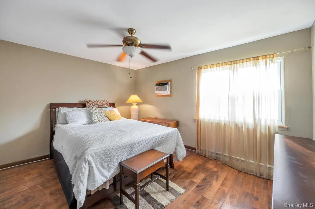 3 Megan Court, Brookhaven, NY, 4 Bedrooms Bedrooms, 7 Rooms Rooms,2 BathroomsBathrooms,Residential,For Rent,Megan,0,1014685 3 Megan Court, Brookhaven, NY, 4 Bedrooms Bedrooms, 7 Rooms Rooms,2 BathroomsBathrooms,Residential,For Rent,Megan,0,1014685