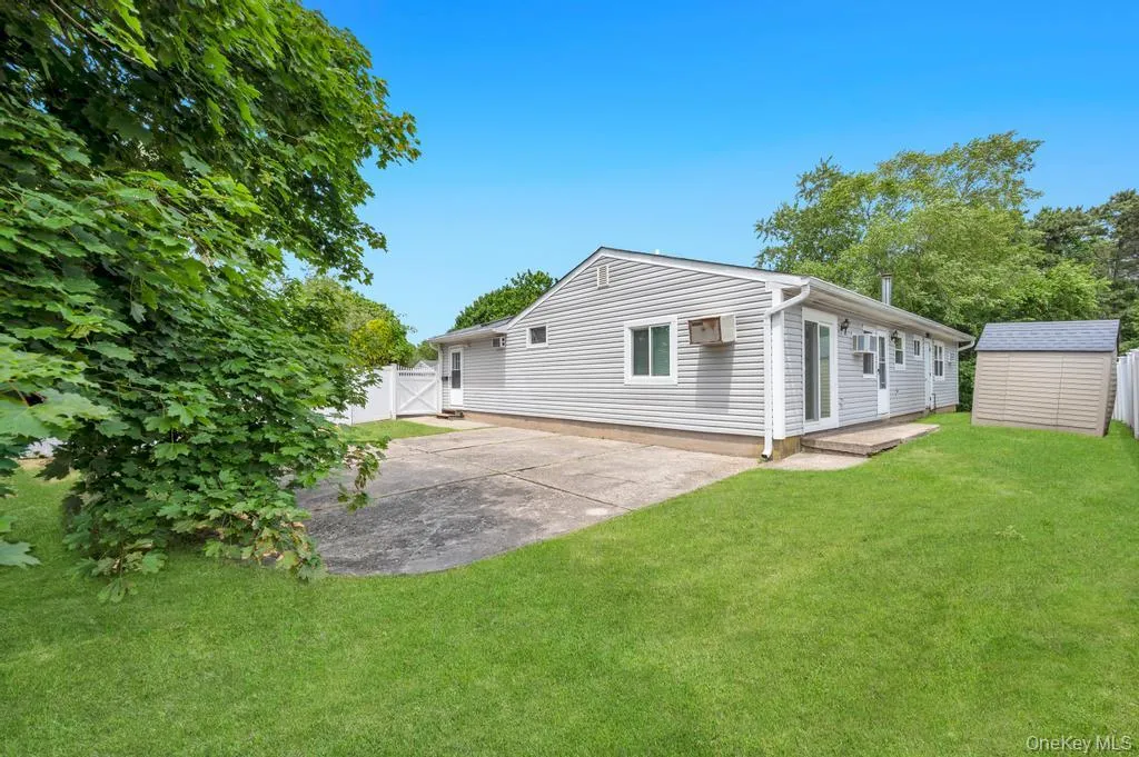 3 Megan Court, Brookhaven, NY, 4 Bedrooms Bedrooms, 7 Rooms Rooms,2 BathroomsBathrooms,Residential,For Rent,Megan,0,1014685 3 Megan Court, Brookhaven, NY, 4 Bedrooms Bedrooms, 7 Rooms Rooms,2 BathroomsBathrooms,Residential,For Rent,Megan,0,1014685