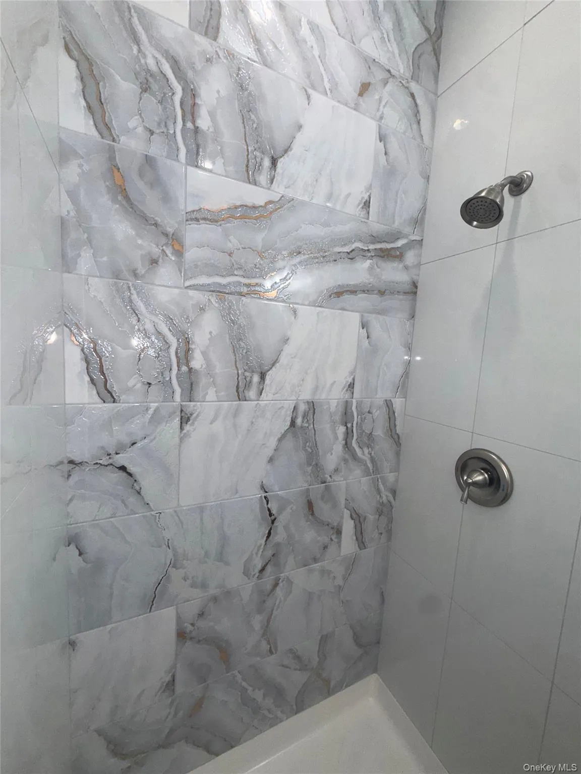 324 Eldert Street, New York, NY, 1 Bedroom Bedrooms, 4 Rooms Rooms,1 BathroomBathrooms,Residential Lease,For Rent,Eldert,0,1014686 324 Eldert Street, New York, NY, 1 Bedroom Bedrooms, 4 Rooms Rooms,1 BathroomBathrooms,Residential Lease,For Rent,Eldert,0,1014686