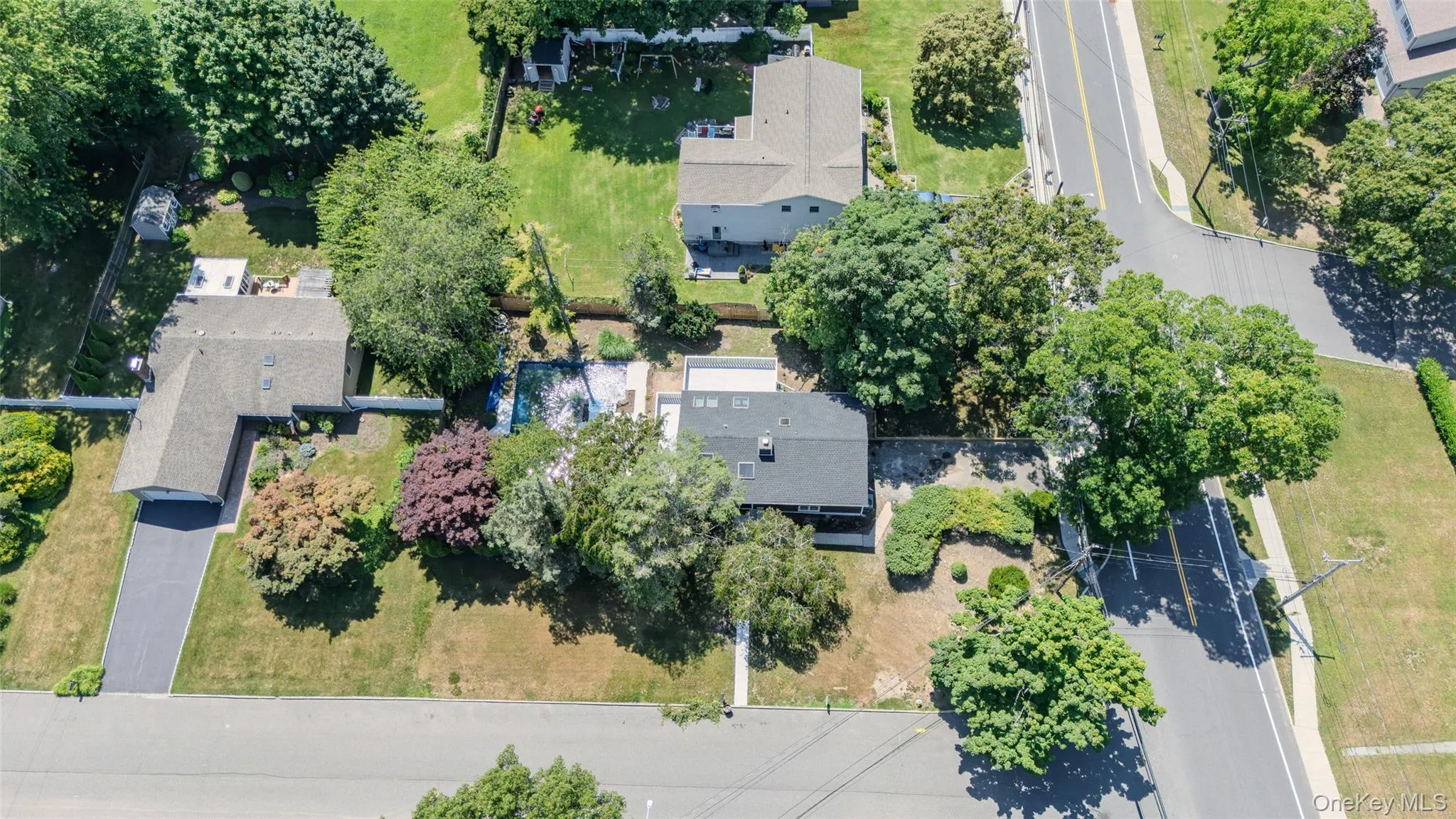 34 John Street, Brookhaven, NY, 4 Bedrooms Bedrooms, 8 Rooms Rooms,3 BathroomsBathrooms,Residential,For Rent,John,0,1014690 34 John Street, Brookhaven, NY, 4 Bedrooms Bedrooms, 8 Rooms Rooms,3 BathroomsBathrooms,Residential,For Rent,John,0,1014690