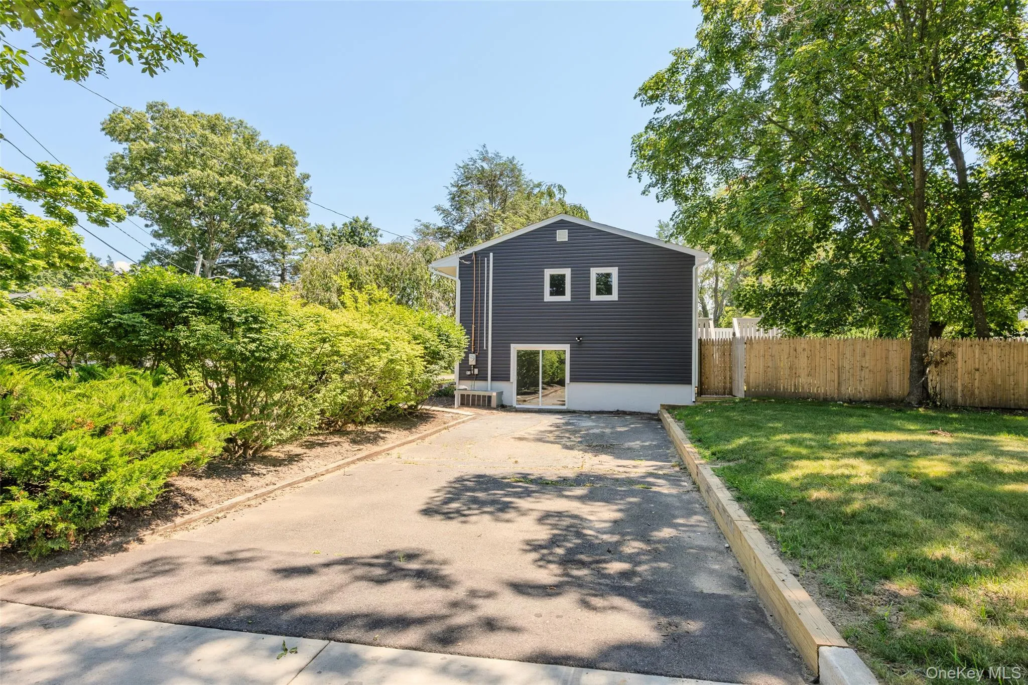 34 John Street, Brookhaven, NY, 4 Bedrooms Bedrooms, 8 Rooms Rooms,3 BathroomsBathrooms,Residential,For Rent,John,0,1014690 34 John Street, Brookhaven, NY, 4 Bedrooms Bedrooms, 8 Rooms Rooms,3 BathroomsBathrooms,Residential,For Rent,John,0,1014690