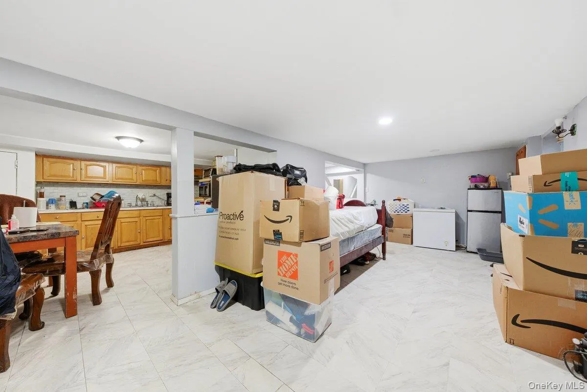 13170 221st Street, New York, NY, 4 Bedrooms Bedrooms, 11 Rooms Rooms,2 BathroomsBathrooms,Residential,For Rent,221st,0,KEY1014691 13170 221st Street, New York, NY, 4 Bedrooms Bedrooms, 11 Rooms Rooms,2 BathroomsBathrooms,Residential,For Rent,221st,0,KEY1014691