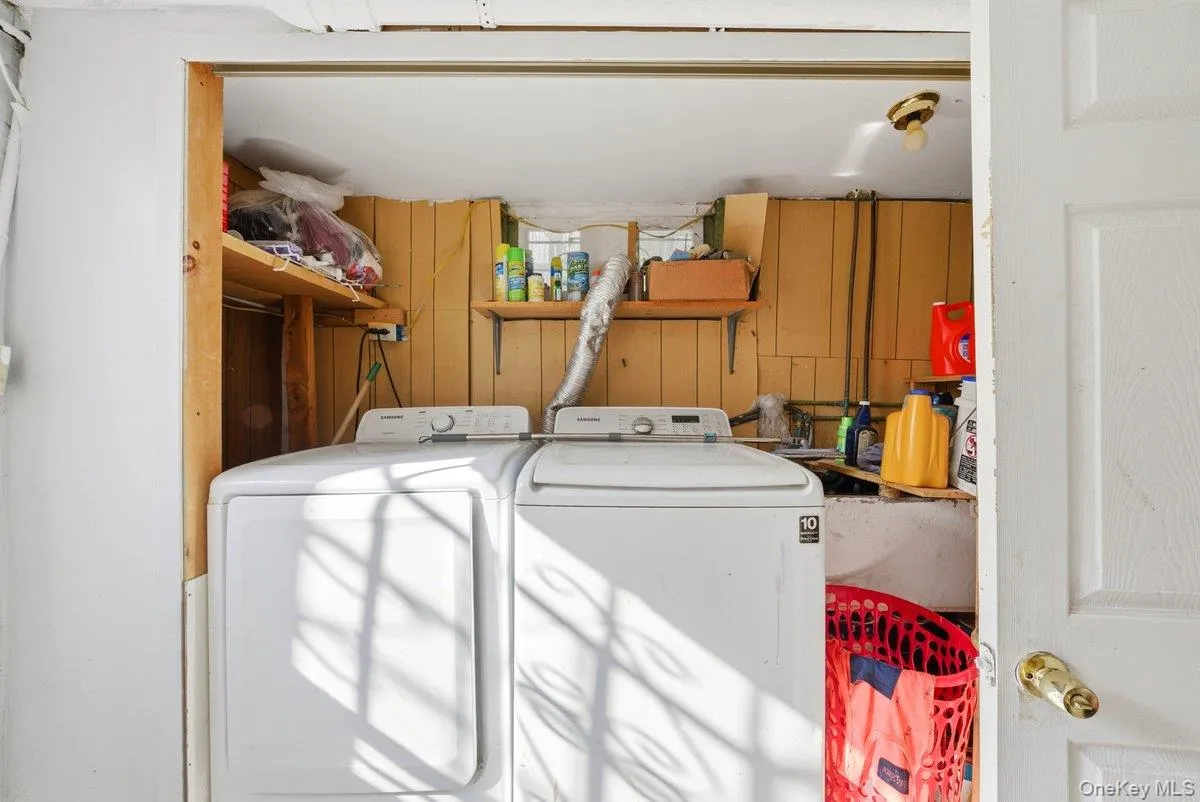 13170 221st Street, New York, NY, 4 Bedrooms Bedrooms, 11 Rooms Rooms,2 BathroomsBathrooms,Residential,For Rent,221st,0,KEY1014691 13170 221st Street, New York, NY, 4 Bedrooms Bedrooms, 11 Rooms Rooms,2 BathroomsBathrooms,Residential,For Rent,221st,0,KEY1014691