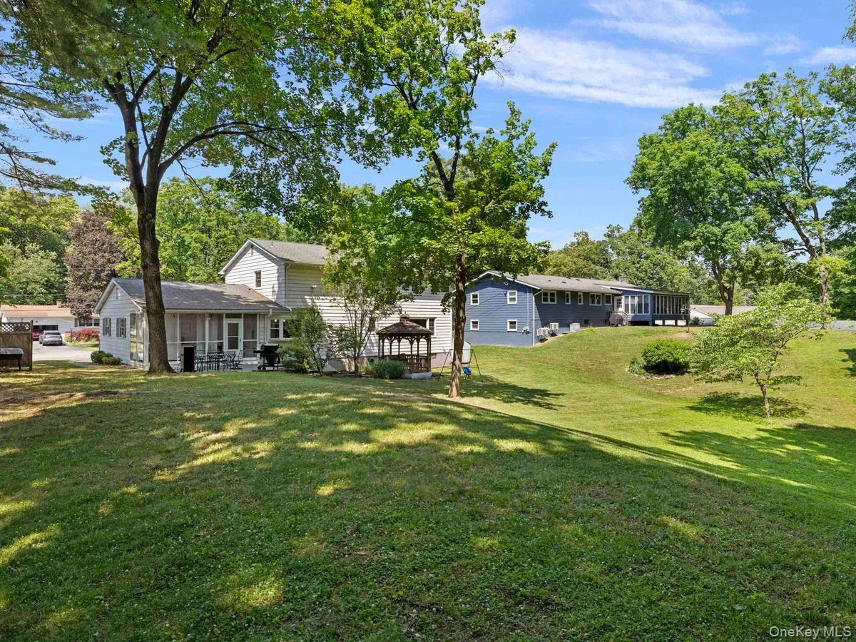 5 Santa Anna Drive, Poughkeepsie, NY, 4 Bedrooms Bedrooms, 7 Rooms Rooms,2 BathroomsBathrooms,Residential,For Rent,Santa Anna,0,1014692 5 Santa Anna Drive, Poughkeepsie, NY, 4 Bedrooms Bedrooms, 7 Rooms Rooms,2 BathroomsBathrooms,Residential,For Rent,Santa Anna,0,1014692