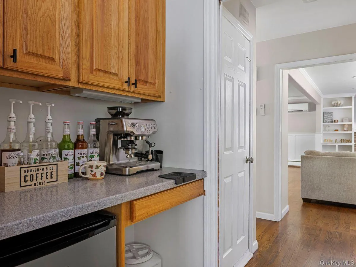 5 Santa Anna Drive, Poughkeepsie, NY, 4 Bedrooms Bedrooms, 7 Rooms Rooms,2 BathroomsBathrooms,Residential,For Rent,Santa Anna,0,1014692 5 Santa Anna Drive, Poughkeepsie, NY, 4 Bedrooms Bedrooms, 7 Rooms Rooms,2 BathroomsBathrooms,Residential,For Rent,Santa Anna,0,1014692