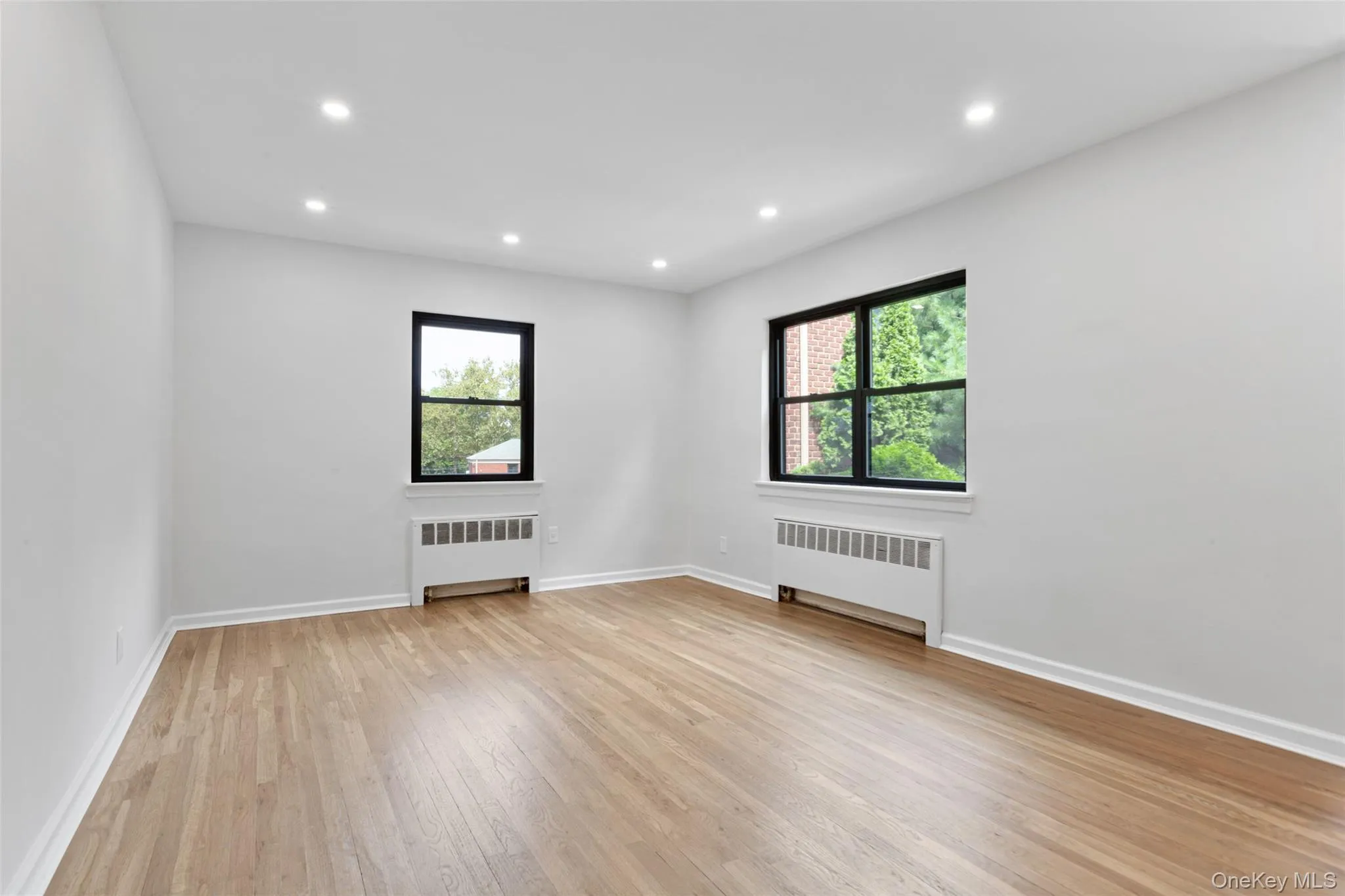 220-74 75th Avenue, New York, NY, 2 Bedrooms Bedrooms, 5 Rooms Rooms,1 BathroomBathrooms,Residential,For Rent,75th,0,1014696 220-74 75th Avenue, New York, NY, 2 Bedrooms Bedrooms, 5 Rooms Rooms,1 BathroomBathrooms,Residential,For Rent,75th,0,1014696