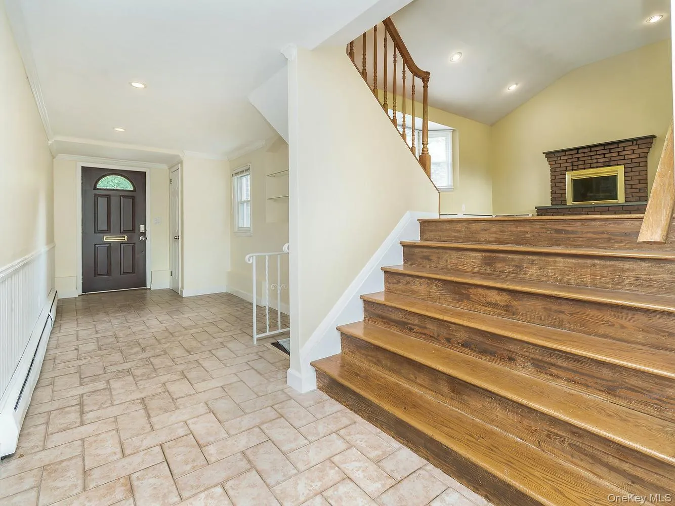 7 plainview Road, Oyster Bay, NY, 3 Bedrooms Bedrooms, 7 Rooms Rooms,2 BathroomsBathrooms,Residential Lease,For Rent,plainview,0,1014698 7 plainview Road, Oyster Bay, NY, 3 Bedrooms Bedrooms, 7 Rooms Rooms,2 BathroomsBathrooms,Residential Lease,For Rent,plainview,0,1014698