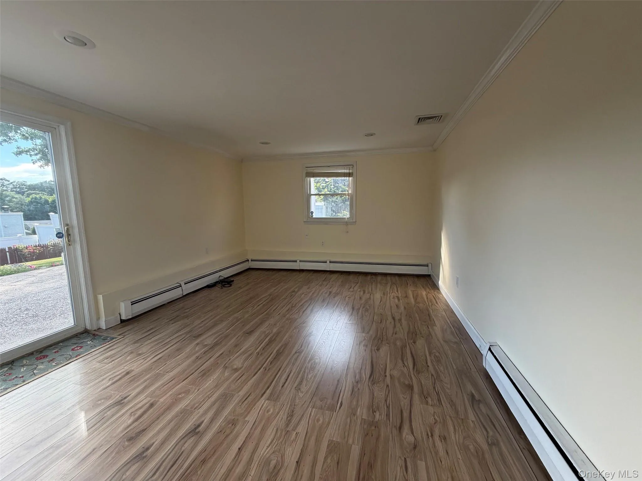 7 plainview Road, Oyster Bay, NY, 3 Bedrooms Bedrooms, 7 Rooms Rooms,2 BathroomsBathrooms,Residential Lease,For Rent,plainview,0,1014698 7 plainview Road, Oyster Bay, NY, 3 Bedrooms Bedrooms, 7 Rooms Rooms,2 BathroomsBathrooms,Residential Lease,For Rent,plainview,0,1014698