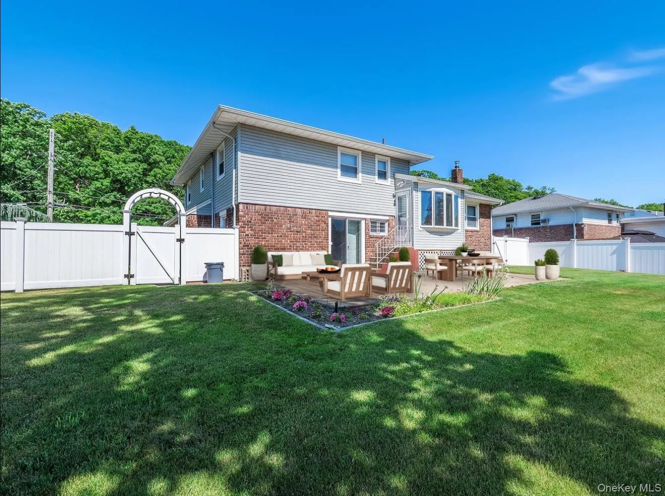 7 plainview Road, Oyster Bay, NY, 3 Bedrooms Bedrooms, 7 Rooms Rooms,2 BathroomsBathrooms,Residential Lease,For Rent,plainview,0,1014698 7 plainview Road, Oyster Bay, NY, 3 Bedrooms Bedrooms, 7 Rooms Rooms,2 BathroomsBathrooms,Residential Lease,For Rent,plainview,0,1014698
