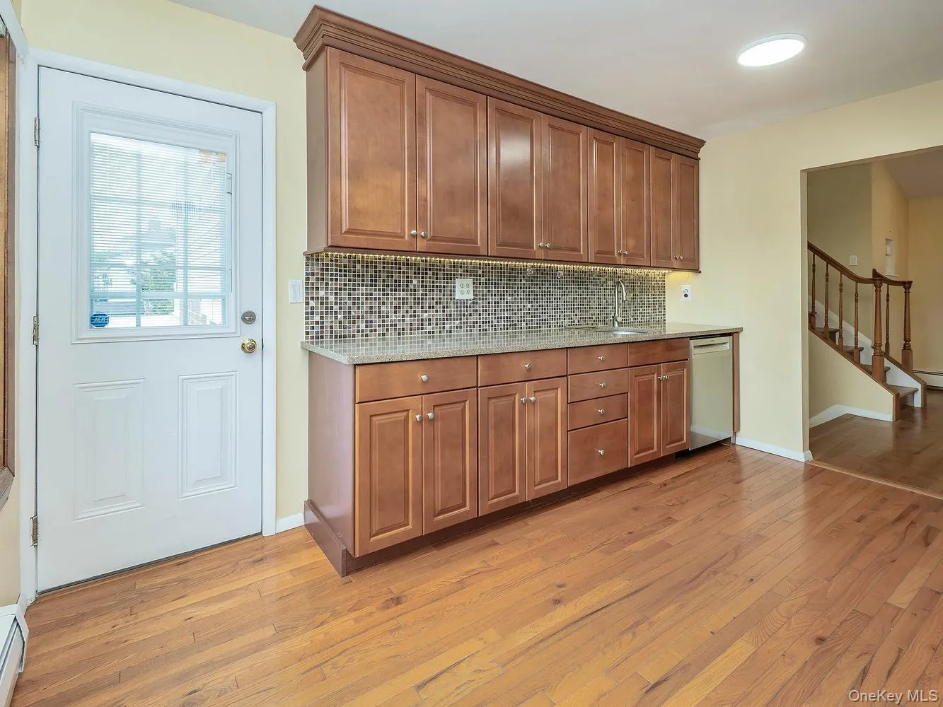 7 plainview Road, Oyster Bay, NY, 3 Bedrooms Bedrooms, 7 Rooms Rooms,2 BathroomsBathrooms,Residential Lease,For Rent,plainview,0,1014698 7 plainview Road, Oyster Bay, NY, 3 Bedrooms Bedrooms, 7 Rooms Rooms,2 BathroomsBathrooms,Residential Lease,For Rent,plainview,0,1014698