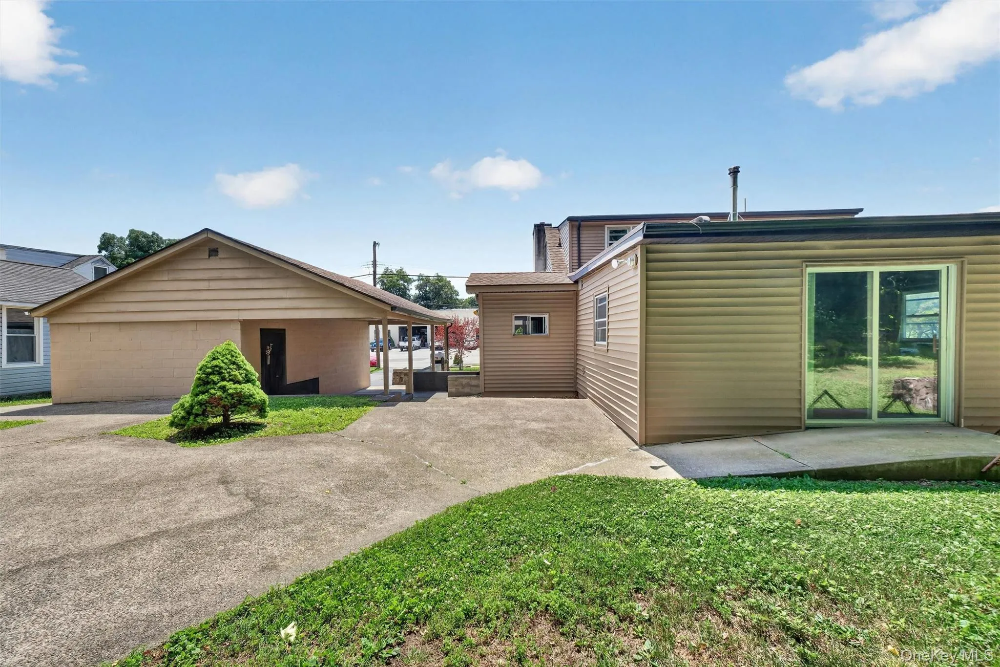 221 1st Street, Cortlandt, NY, 4 Bedrooms Bedrooms, 8 Rooms Rooms,2 BathroomsBathrooms,Residential,For Rent,1st,0,1014701 221 1st Street, Cortlandt, NY, 4 Bedrooms Bedrooms, 8 Rooms Rooms,2 BathroomsBathrooms,Residential,For Rent,1st,0,1014701