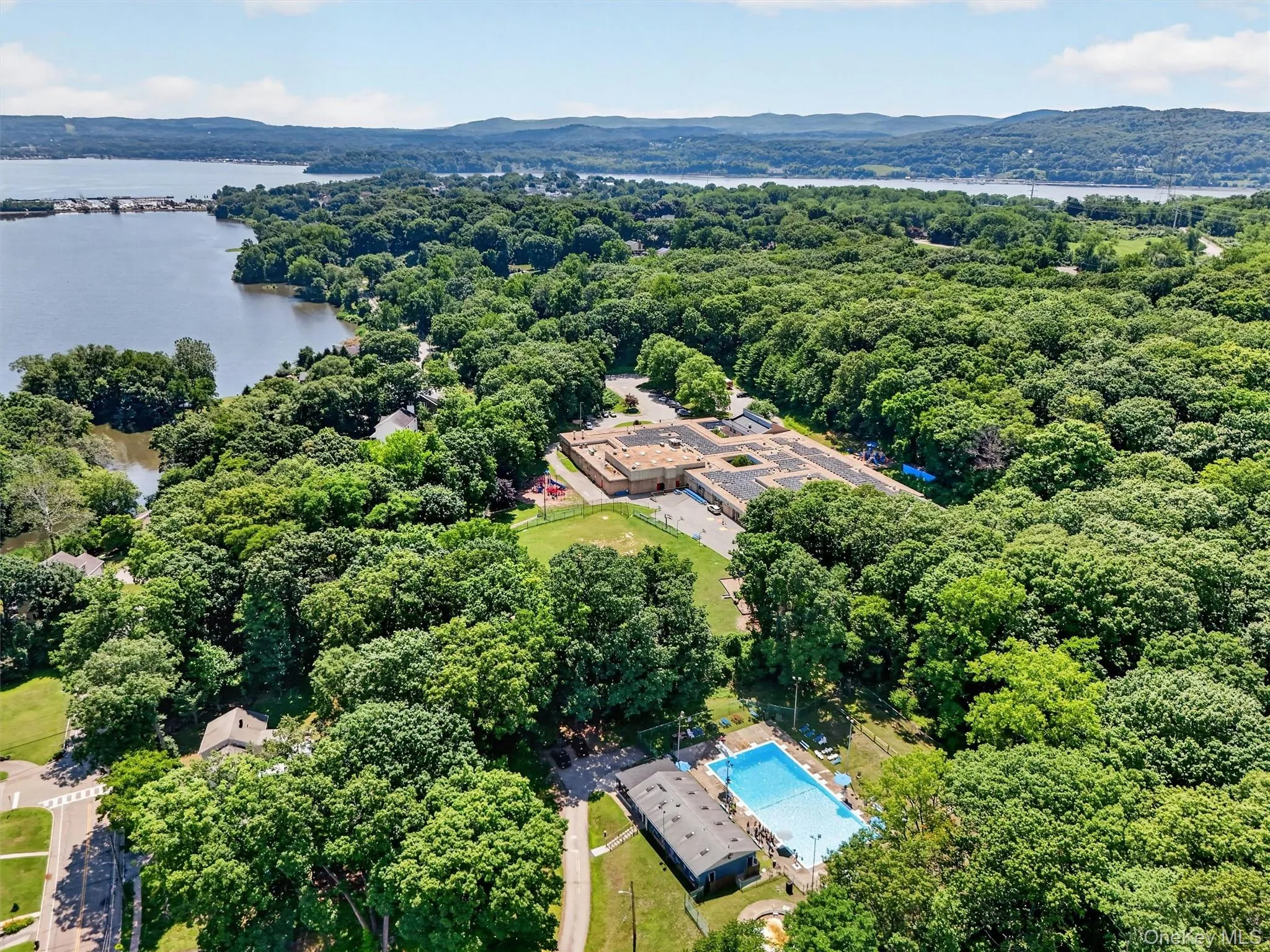 221 1st Street, Cortlandt, NY, 4 Bedrooms Bedrooms, 8 Rooms Rooms,2 BathroomsBathrooms,Residential,For Rent,1st,0,1014701 221 1st Street, Cortlandt, NY, 4 Bedrooms Bedrooms, 8 Rooms Rooms,2 BathroomsBathrooms,Residential,For Rent,1st,0,1014701