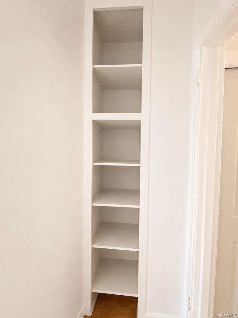 209-10 41st Avenue, New York, NY, 3 Rooms Rooms,1 BathroomBathrooms,Residential,For Rent,41st,0,1014704 209-10 41st Avenue, New York, NY, 3 Rooms Rooms,1 BathroomBathrooms,Residential,For Rent,41st,0,1014704