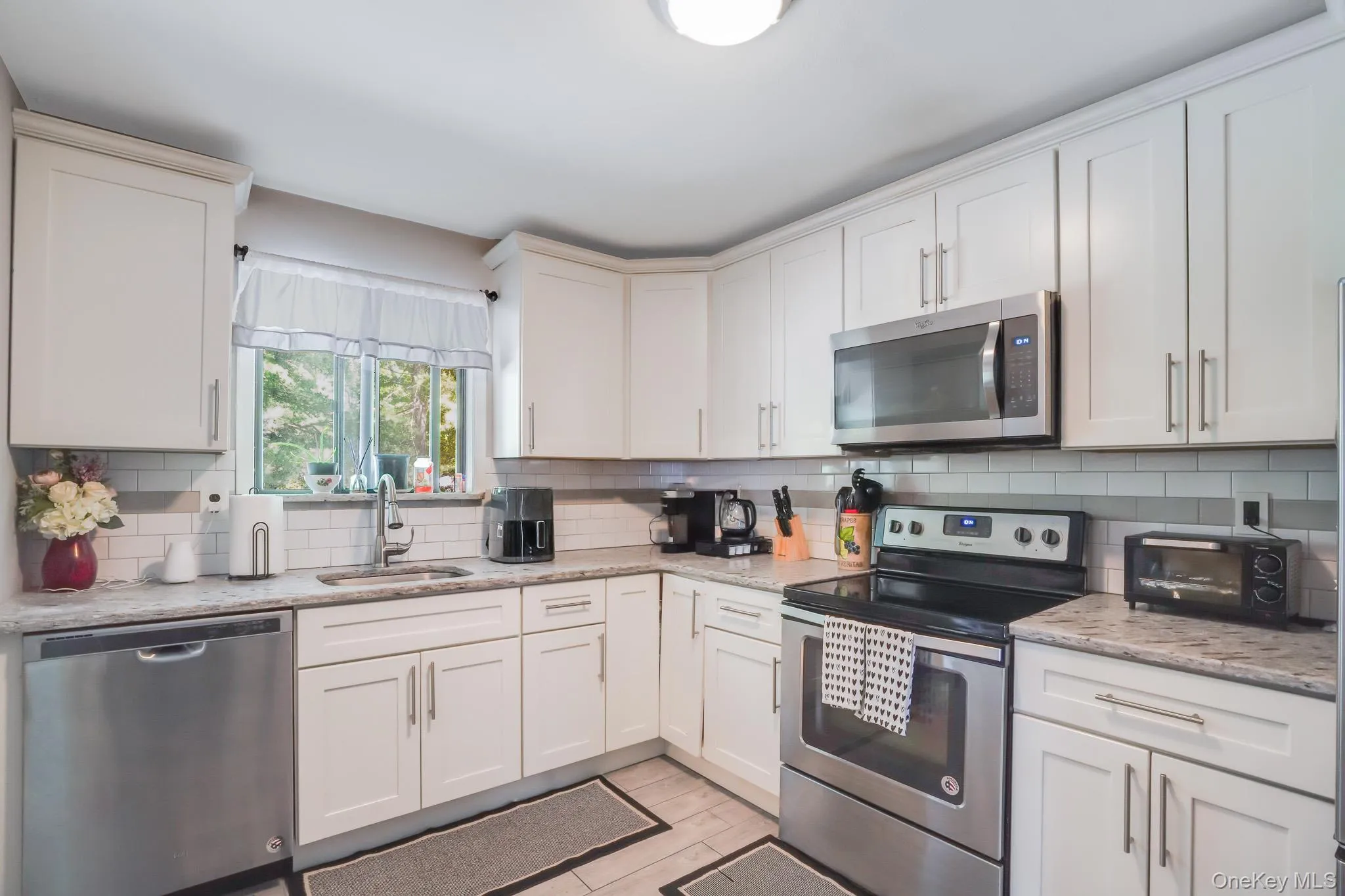 9 Heritage Drive, Monroe, NY, 3 Bedrooms Bedrooms, 6 Rooms Rooms,1 BathroomBathrooms,Residential,For Rent,Heritage,0,1014708 9 Heritage Drive, Monroe, NY, 3 Bedrooms Bedrooms, 6 Rooms Rooms,1 BathroomBathrooms,Residential,For Rent,Heritage,0,1014708