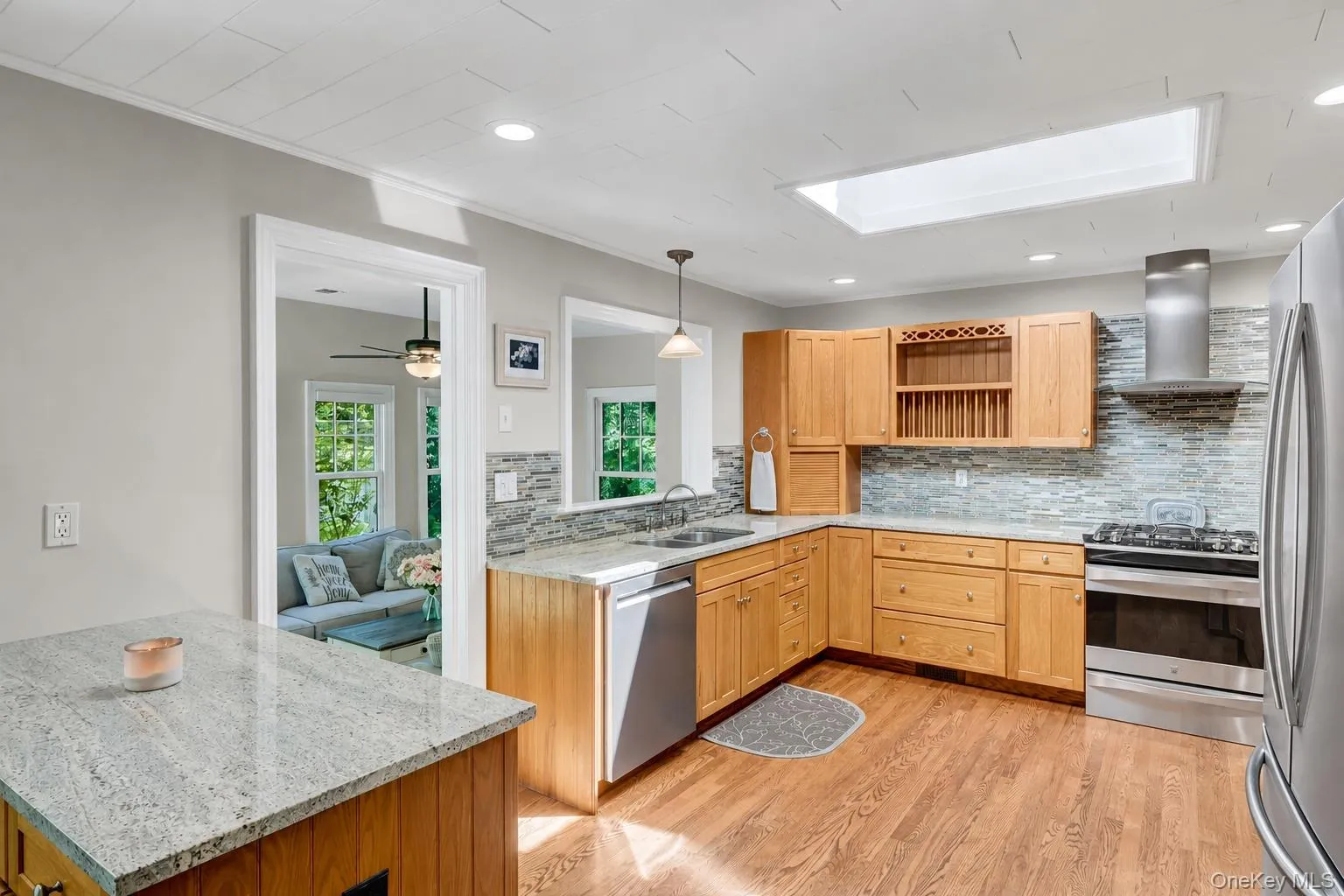 201 Miller Place Road, Brookhaven, NY, 3 Bedrooms Bedrooms, 8 Rooms Rooms,1 BathroomBathrooms,Residential,For Rent,Miller Place,0,KEY1014719 201 Miller Place Road, Brookhaven, NY, 3 Bedrooms Bedrooms, 8 Rooms Rooms,1 BathroomBathrooms,Residential,For Rent,Miller Place,0,KEY1014719