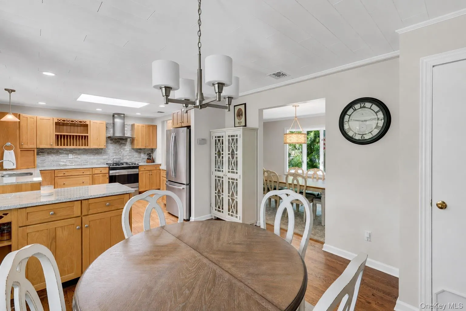 201 Miller Place Road, Brookhaven, NY, 3 Bedrooms Bedrooms, 8 Rooms Rooms,1 BathroomBathrooms,Residential,For Rent,Miller Place,0,KEY1014719 201 Miller Place Road, Brookhaven, NY, 3 Bedrooms Bedrooms, 8 Rooms Rooms,1 BathroomBathrooms,Residential,For Rent,Miller Place,0,KEY1014719