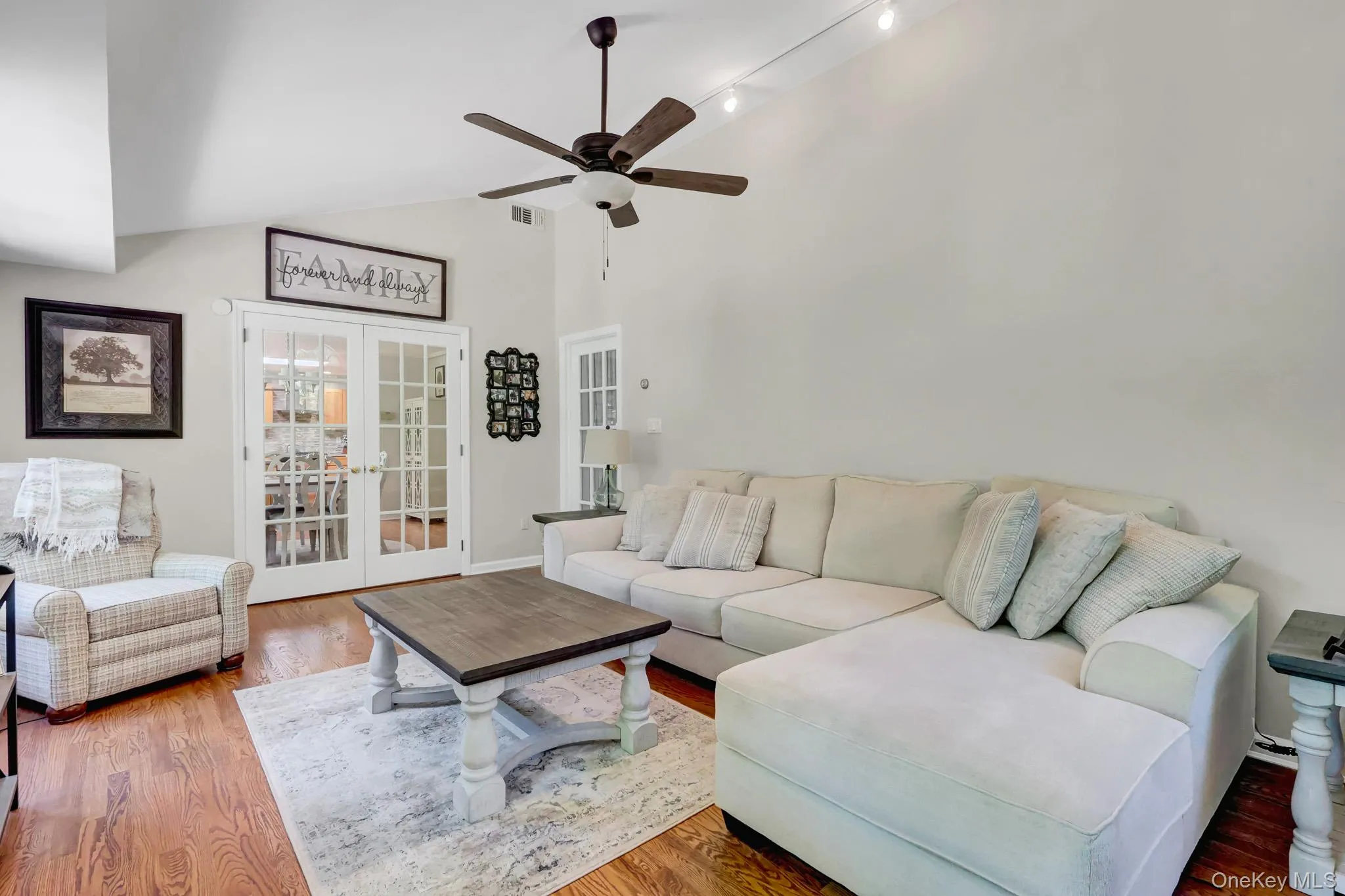 201 Miller Place Road, Brookhaven, NY, 3 Bedrooms Bedrooms, 8 Rooms Rooms,1 BathroomBathrooms,Residential,For Rent,Miller Place,0,1014719 201 Miller Place Road, Brookhaven, NY, 3 Bedrooms Bedrooms, 8 Rooms Rooms,1 BathroomBathrooms,Residential,For Rent,Miller Place,0,1014719