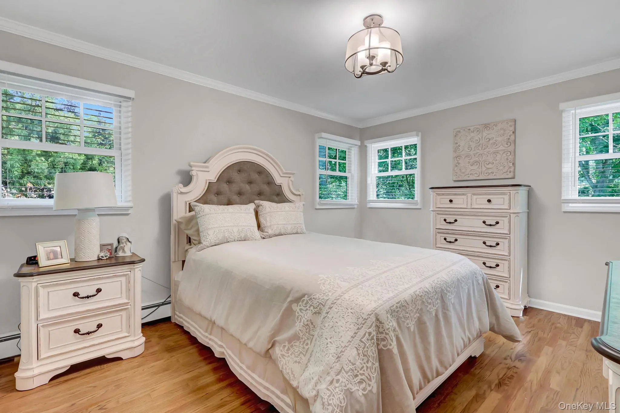201 Miller Place Road, Brookhaven, NY, 3 Bedrooms Bedrooms, 8 Rooms Rooms,1 BathroomBathrooms,Residential,For Rent,Miller Place,0,1014719 201 Miller Place Road, Brookhaven, NY, 3 Bedrooms Bedrooms, 8 Rooms Rooms,1 BathroomBathrooms,Residential,For Rent,Miller Place,0,1014719