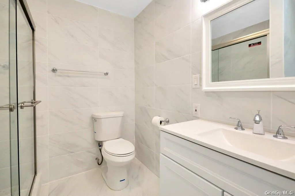 109 Old Oak Lane, Hempstead, NY, 4 Bedrooms Bedrooms, 9 Rooms Rooms,2 BathroomsBathrooms,Residential,For Rent,Old Oak,0,1014721 109 Old Oak Lane, Hempstead, NY, 4 Bedrooms Bedrooms, 9 Rooms Rooms,2 BathroomsBathrooms,Residential,For Rent,Old Oak,0,1014721