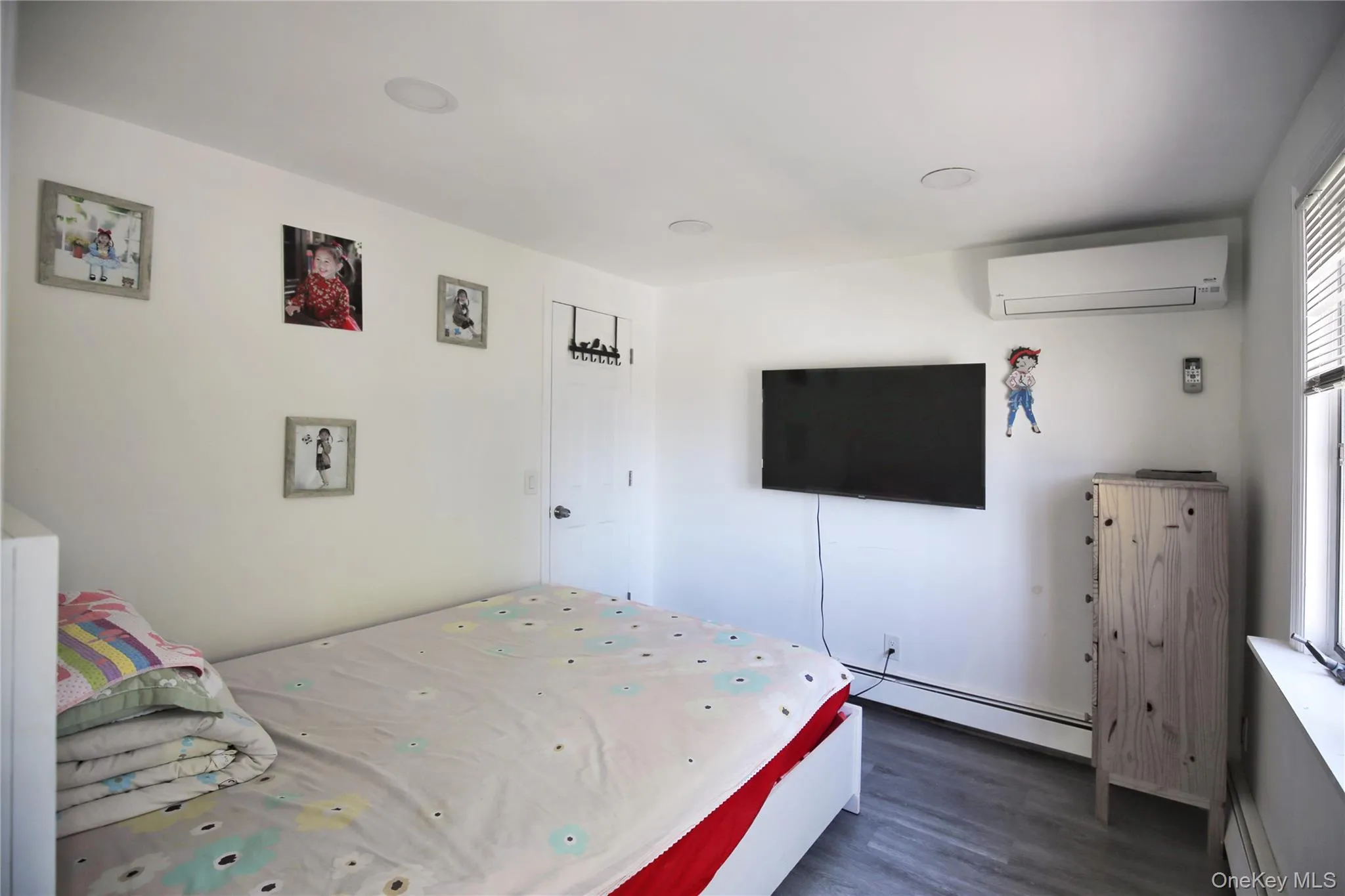 109 Old Oak Lane, Hempstead, NY, 4 Bedrooms Bedrooms, 9 Rooms Rooms,2 BathroomsBathrooms,Residential,For Rent,Old Oak,0,1014721 109 Old Oak Lane, Hempstead, NY, 4 Bedrooms Bedrooms, 9 Rooms Rooms,2 BathroomsBathrooms,Residential,For Rent,Old Oak,0,1014721