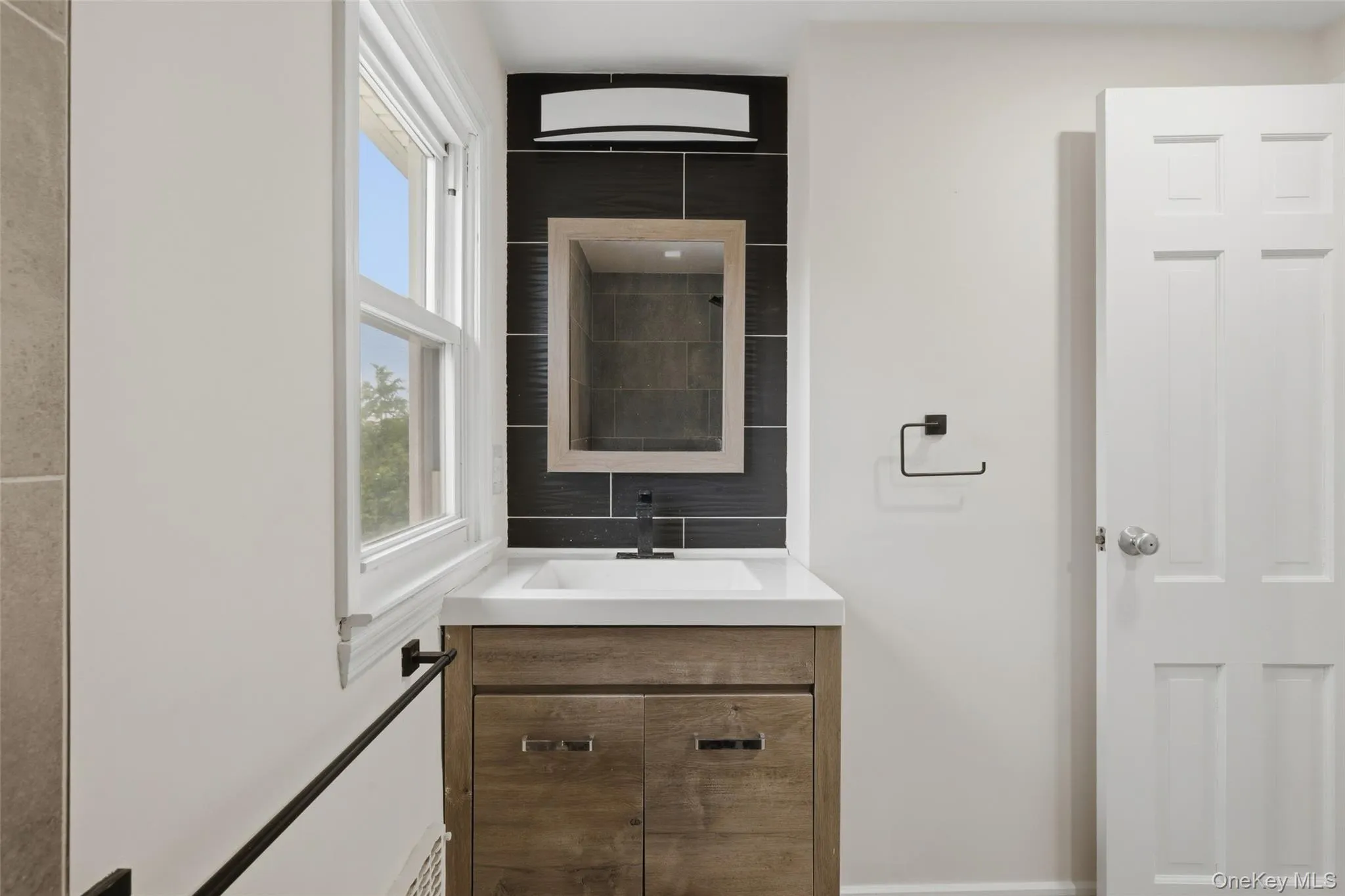 4146 new york Avenue, Hempstead, NY, 5 Bedrooms Bedrooms, 9 Rooms Rooms,3 BathroomsBathrooms,Residential,For Rent,new york,0,1014724 4146 new york Avenue, Hempstead, NY, 5 Bedrooms Bedrooms, 9 Rooms Rooms,3 BathroomsBathrooms,Residential,For Rent,new york,0,1014724