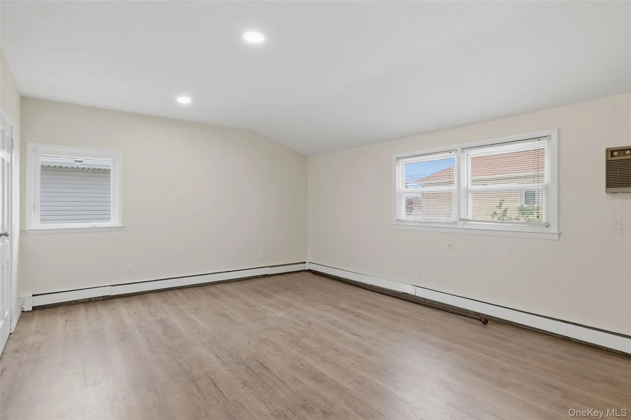 4146 new york Avenue, Hempstead, NY, 5 Bedrooms Bedrooms, 9 Rooms Rooms,3 BathroomsBathrooms,Residential,For Rent,new york,0,1014724 4146 new york Avenue, Hempstead, NY, 5 Bedrooms Bedrooms, 9 Rooms Rooms,3 BathroomsBathrooms,Residential,For Rent,new york,0,1014724