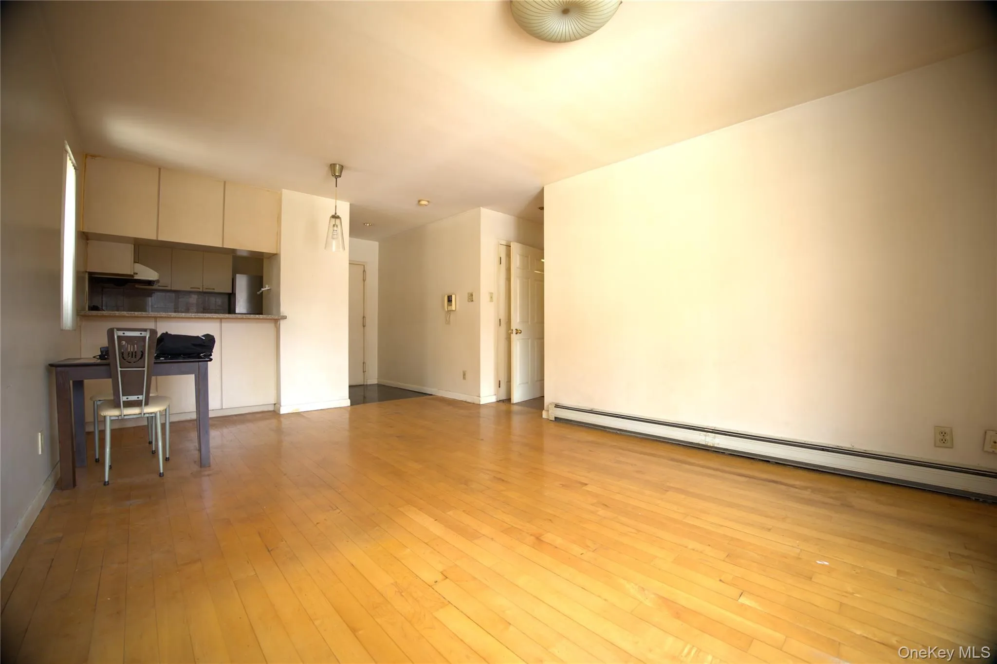 13987 35th Avenue, New York, NY, 1 Bedroom Bedrooms, 3 Rooms Rooms,1 BathroomBathrooms,Residential,For Rent,35th,0,1014727 13987 35th Avenue, New York, NY, 1 Bedroom Bedrooms, 3 Rooms Rooms,1 BathroomBathrooms,Residential,For Rent,35th,0,1014727