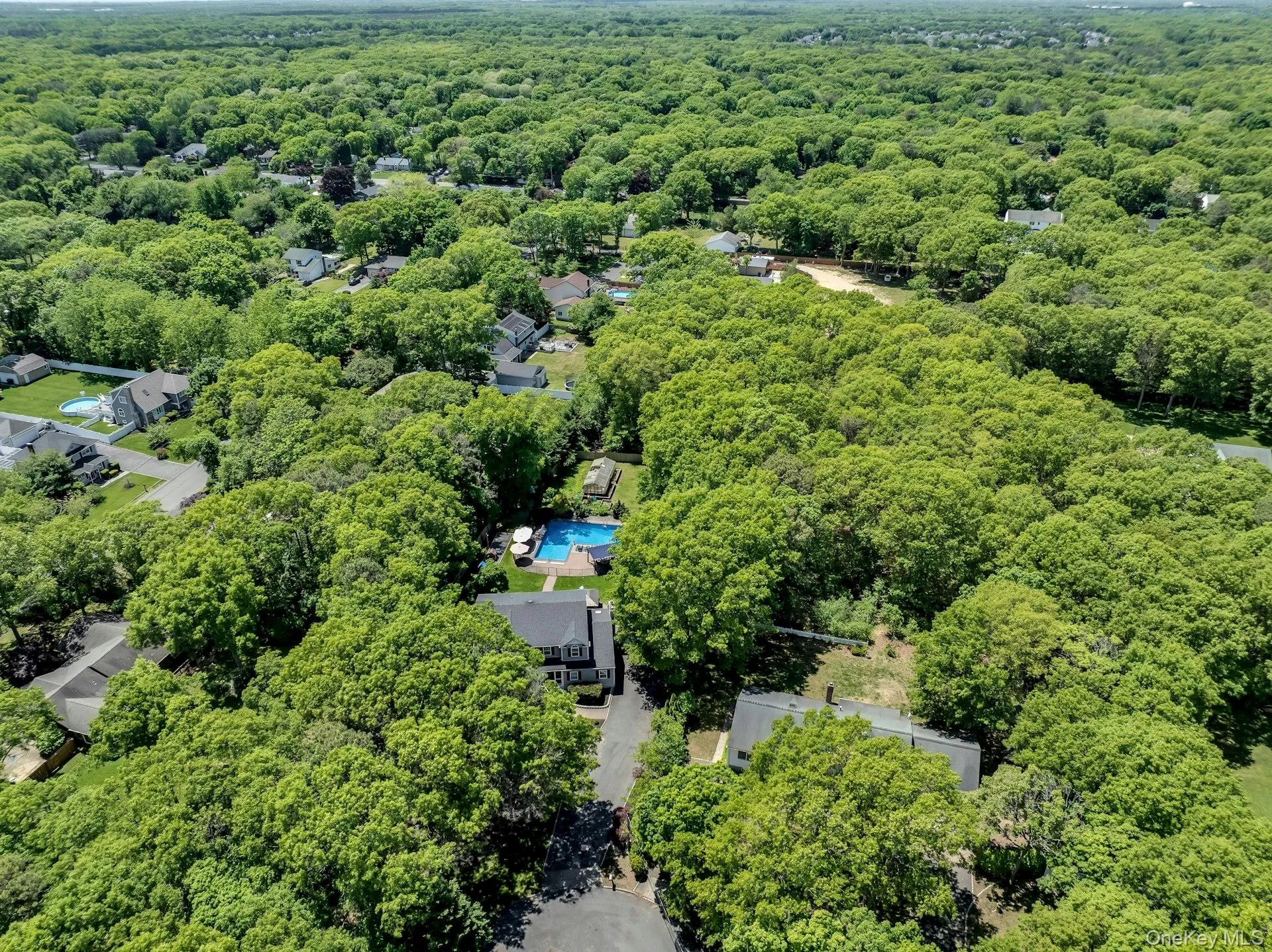 52 Elmhurst Avenue, Brookhaven, NY, 4 Bedrooms Bedrooms, 10 Rooms Rooms,2 BathroomsBathrooms,Residential,For Rent,Elmhurst,0,1014732 52 Elmhurst Avenue, Brookhaven, NY, 4 Bedrooms Bedrooms, 10 Rooms Rooms,2 BathroomsBathrooms,Residential,For Rent,Elmhurst,0,1014732