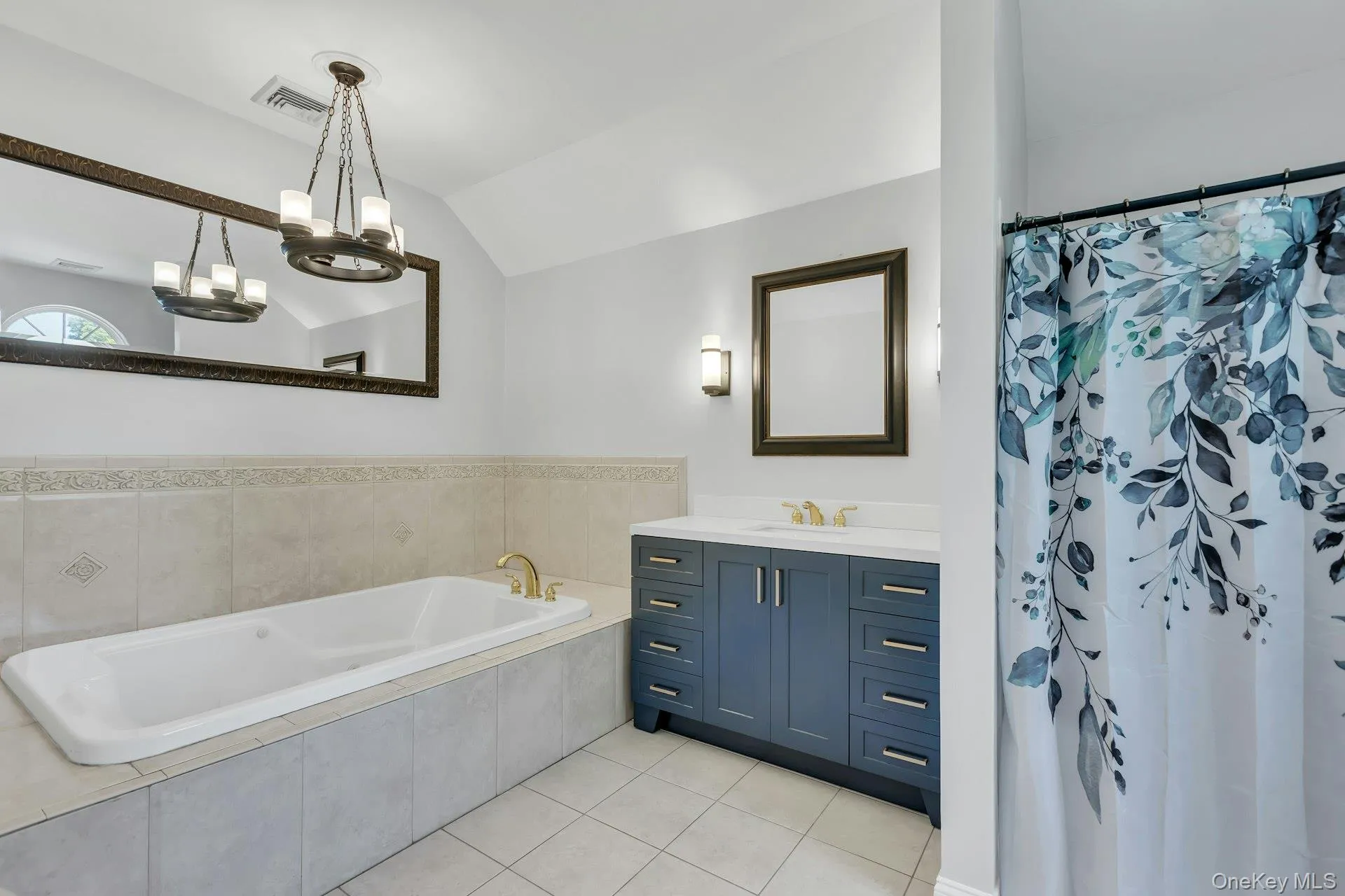 52 Elmhurst Avenue, Brookhaven, NY, 4 Bedrooms Bedrooms, 10 Rooms Rooms,2 BathroomsBathrooms,Residential,For Rent,Elmhurst,0,1014732 52 Elmhurst Avenue, Brookhaven, NY, 4 Bedrooms Bedrooms, 10 Rooms Rooms,2 BathroomsBathrooms,Residential,For Rent,Elmhurst,0,1014732