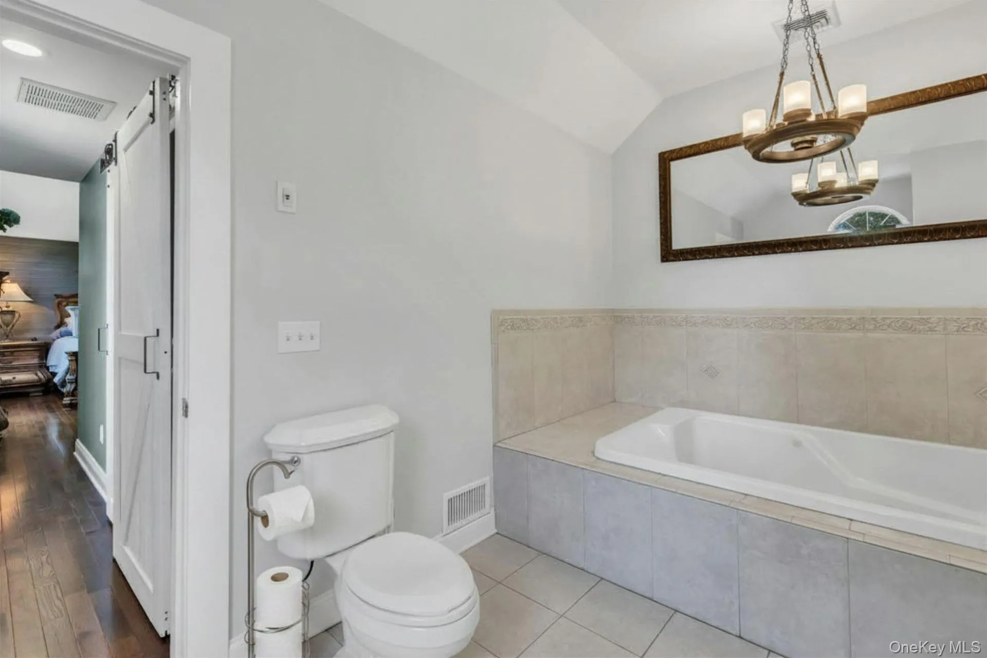 52 Elmhurst Avenue, Brookhaven, NY, 4 Bedrooms Bedrooms, 10 Rooms Rooms,2 BathroomsBathrooms,Residential,For Rent,Elmhurst,0,1014732 52 Elmhurst Avenue, Brookhaven, NY, 4 Bedrooms Bedrooms, 10 Rooms Rooms,2 BathroomsBathrooms,Residential,For Rent,Elmhurst,0,1014732