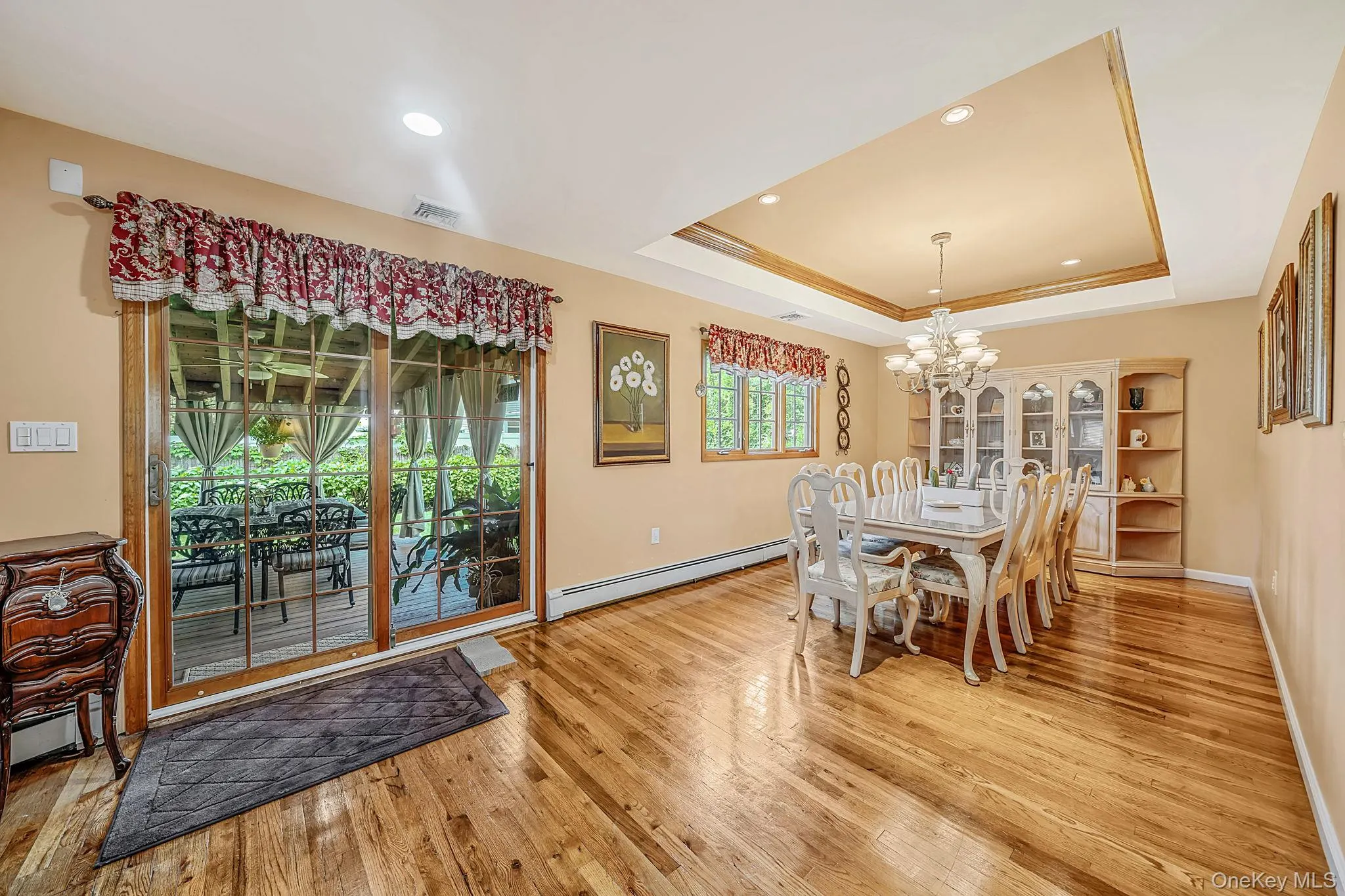 3720 Farmedge Court, Hempstead, NY, 5 Bedrooms Bedrooms, 9 Rooms Rooms,3 BathroomsBathrooms,Residential,For Rent,Farmedge,0,1014735 3720 Farmedge Court, Hempstead, NY, 5 Bedrooms Bedrooms, 9 Rooms Rooms,3 BathroomsBathrooms,Residential,For Rent,Farmedge,0,1014735