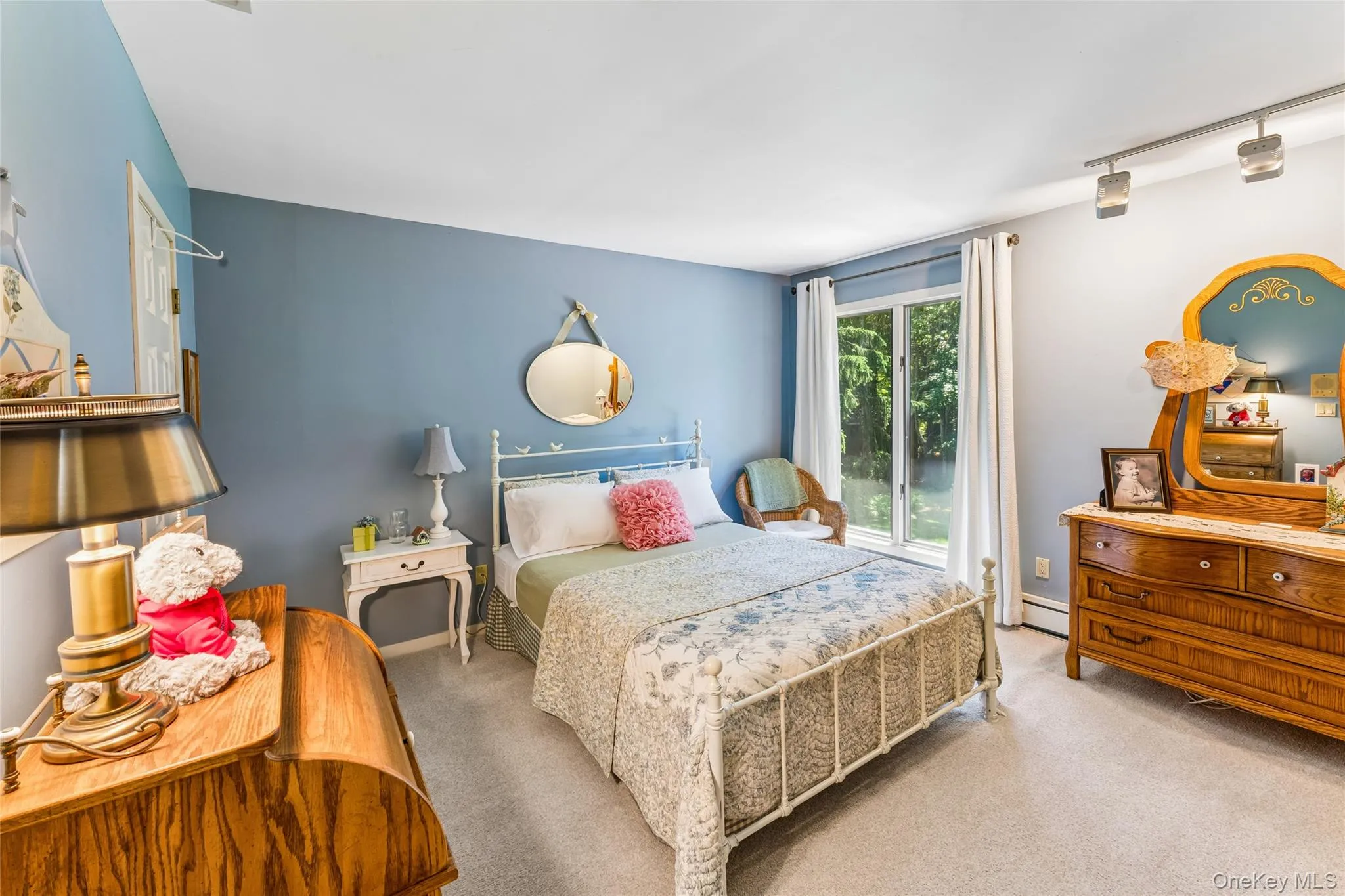 8 Deanna Court, Huntington, NY, 5 Bedrooms Bedrooms, 10 Rooms Rooms,3 BathroomsBathrooms,Residential,For Rent,Deanna,0,KEY1014737 8 Deanna Court, Huntington, NY, 5 Bedrooms Bedrooms, 10 Rooms Rooms,3 BathroomsBathrooms,Residential,For Rent,Deanna,0,KEY1014737