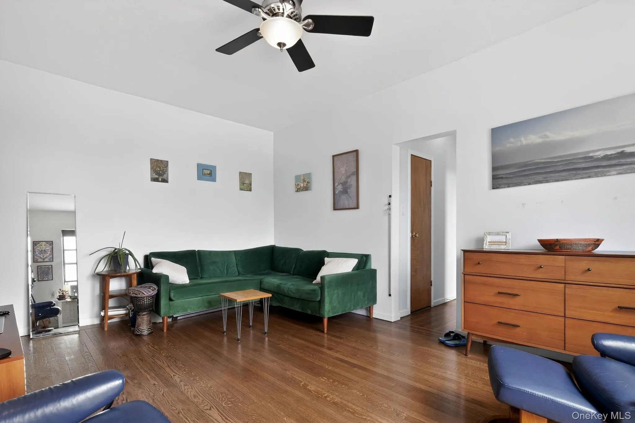 117-14 Union Turnpike, New York, NY, 1 Bedroom Bedrooms, 4 Rooms Rooms,1 BathroomBathrooms,Residential,For Rent,Union,0,1014738 117-14 Union Turnpike, New York, NY, 1 Bedroom Bedrooms, 4 Rooms Rooms,1 BathroomBathrooms,Residential,For Rent,Union,0,1014738