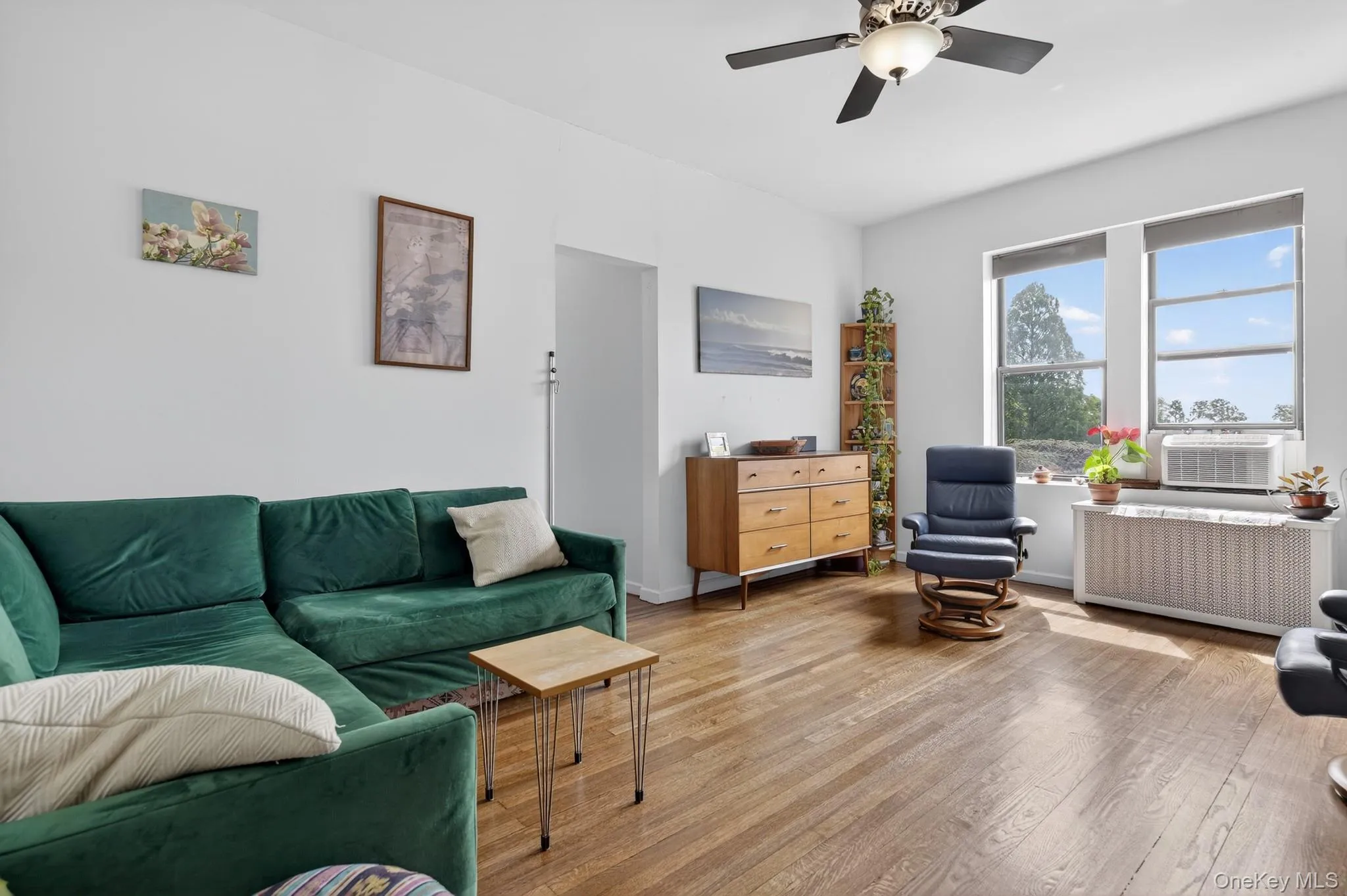 117-14 Union Turnpike, New York, NY, 1 Bedroom Bedrooms, 4 Rooms Rooms,1 BathroomBathrooms,Residential,For Rent,Union,0,1014738 117-14 Union Turnpike, New York, NY, 1 Bedroom Bedrooms, 4 Rooms Rooms,1 BathroomBathrooms,Residential,For Rent,Union,0,1014738