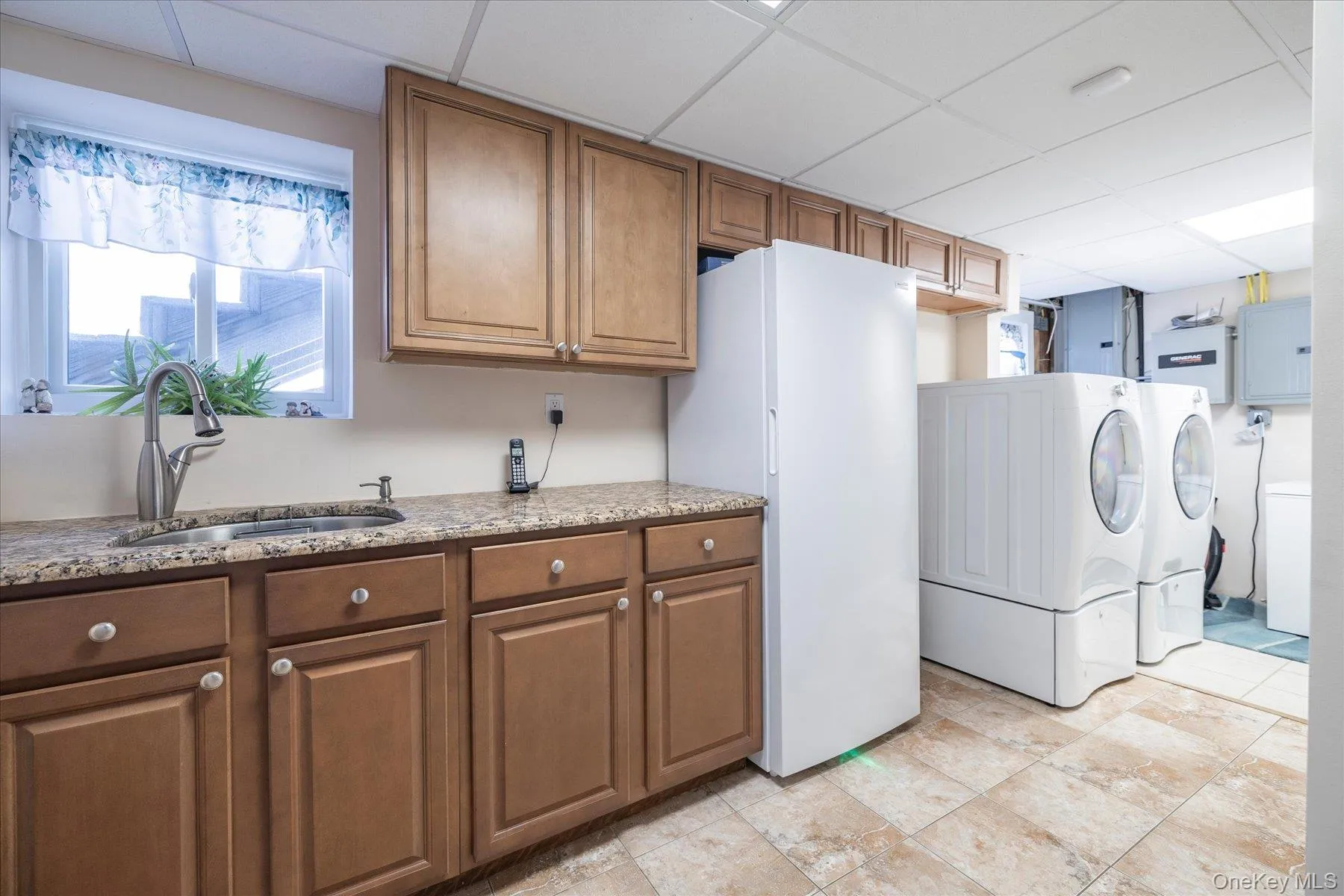 165 Elaine Drive, Hempstead, NY, 4 Bedrooms Bedrooms, 9 Rooms Rooms,2 BathroomsBathrooms,Residential,For Rent,Elaine,0,1014740 165 Elaine Drive, Hempstead, NY, 4 Bedrooms Bedrooms, 9 Rooms Rooms,2 BathroomsBathrooms,Residential,For Rent,Elaine,0,1014740