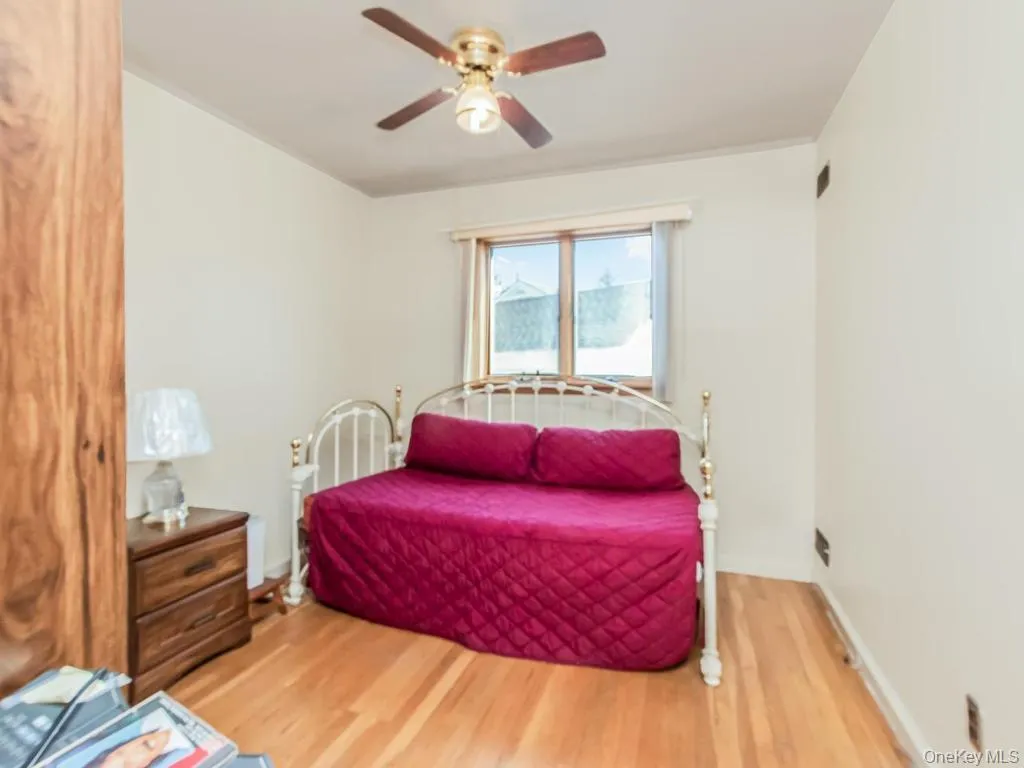 1109 AKA 1111 Nepperhan Avenue, Yonkers, NY, 3 Bedrooms Bedrooms, 6 Rooms Rooms,2 BathroomsBathrooms,Residential,For Rent,Nepperhan,0,1014742 1109 AKA 1111 Nepperhan Avenue, Yonkers, NY, 3 Bedrooms Bedrooms, 6 Rooms Rooms,2 BathroomsBathrooms,Residential,For Rent,Nepperhan,0,1014742