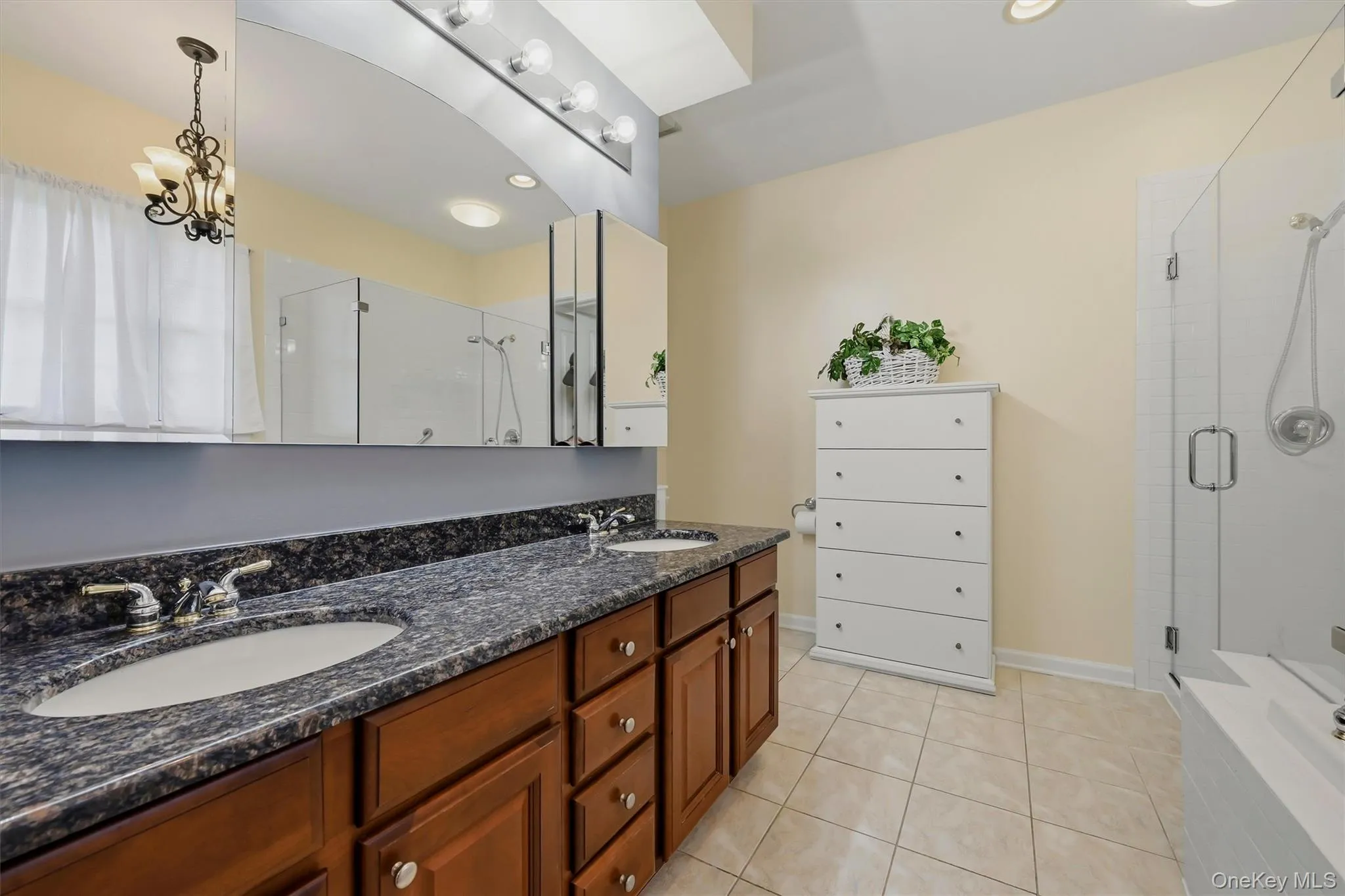 32 De Baun Avenue, Ramapo, NY, 2 Bedrooms Bedrooms, 8 Rooms Rooms,2 BathroomsBathrooms,Residential,For Rent,De Baun,0,1014744 32 De Baun Avenue, Ramapo, NY, 2 Bedrooms Bedrooms, 8 Rooms Rooms,2 BathroomsBathrooms,Residential,For Rent,De Baun,0,1014744