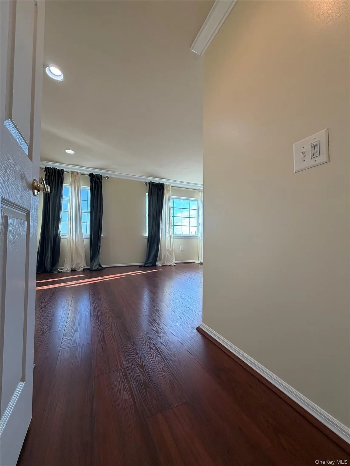 291 Surf Drive, New York, NY, 3 Bedrooms Bedrooms, 5 Rooms Rooms,2 BathroomsBathrooms,Residential,For Rent,Surf,0,1014745 291 Surf Drive, New York, NY, 3 Bedrooms Bedrooms, 5 Rooms Rooms,2 BathroomsBathrooms,Residential,For Rent,Surf,0,1014745