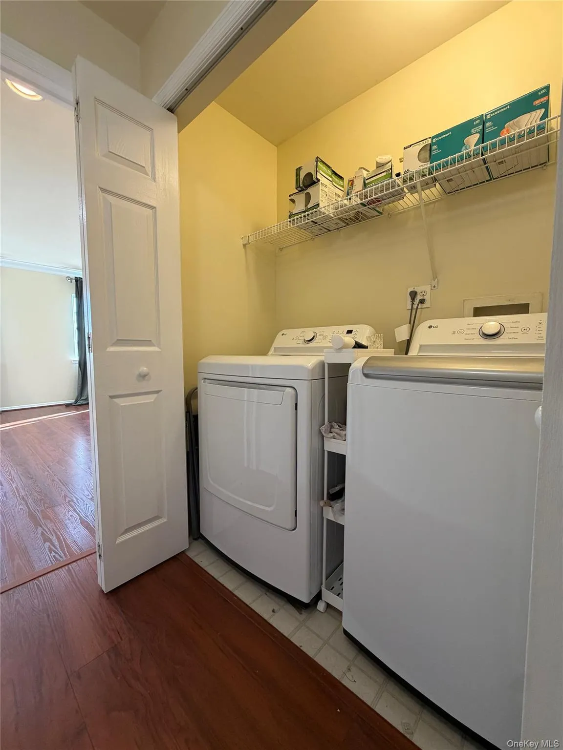291 Surf Drive, New York, NY, 3 Bedrooms Bedrooms, 5 Rooms Rooms,2 BathroomsBathrooms,Residential,For Rent,Surf,0,1014745 291 Surf Drive, New York, NY, 3 Bedrooms Bedrooms, 5 Rooms Rooms,2 BathroomsBathrooms,Residential,For Rent,Surf,0,1014745
