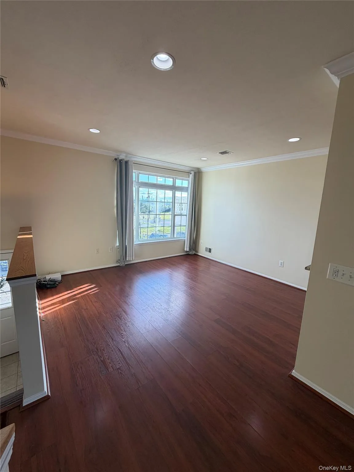 291 Surf Drive, New York, NY, 3 Bedrooms Bedrooms, 5 Rooms Rooms,2 BathroomsBathrooms,Residential,For Rent,Surf,0,1014745 291 Surf Drive, New York, NY, 3 Bedrooms Bedrooms, 5 Rooms Rooms,2 BathroomsBathrooms,Residential,For Rent,Surf,0,1014745